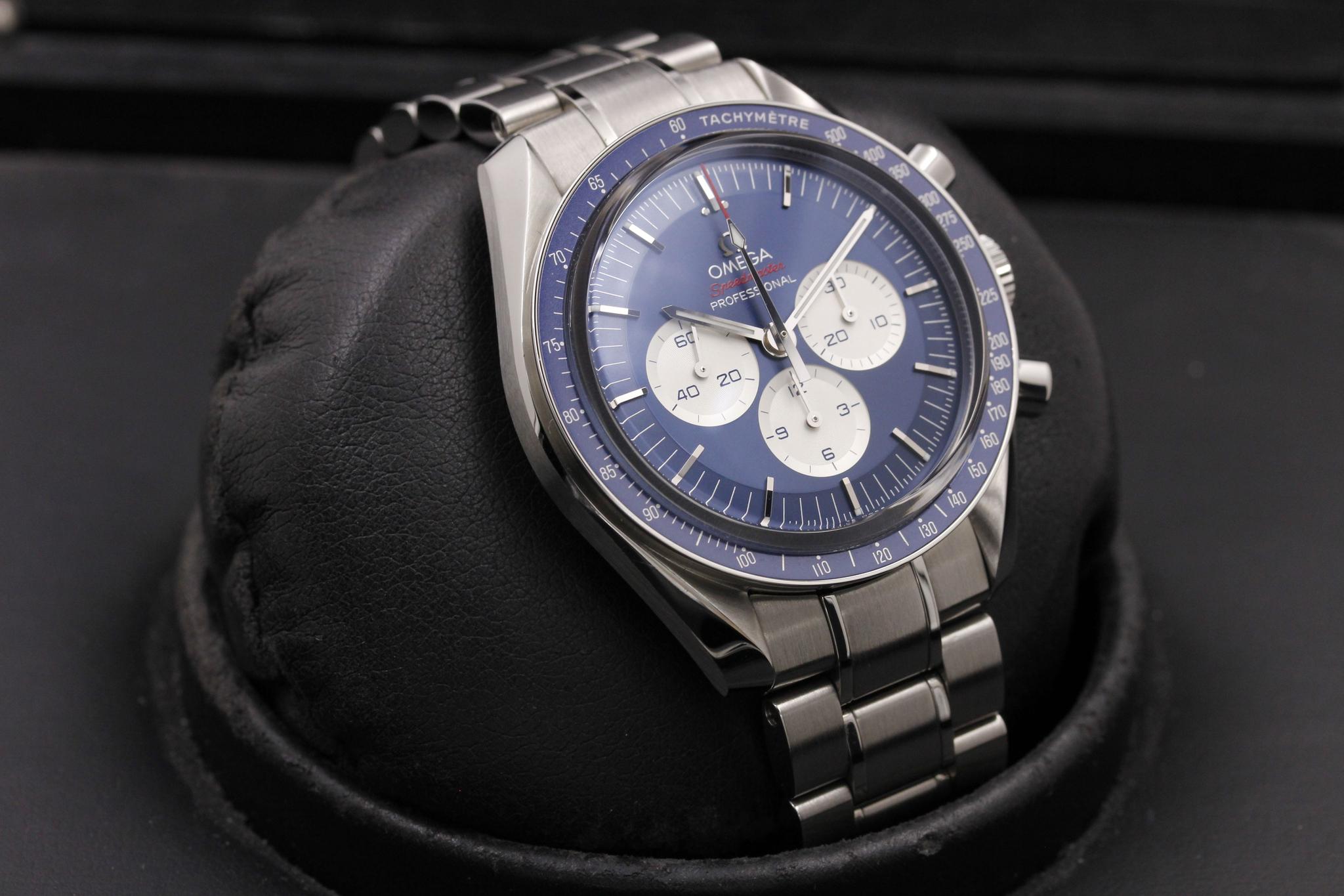 Watch Image 10