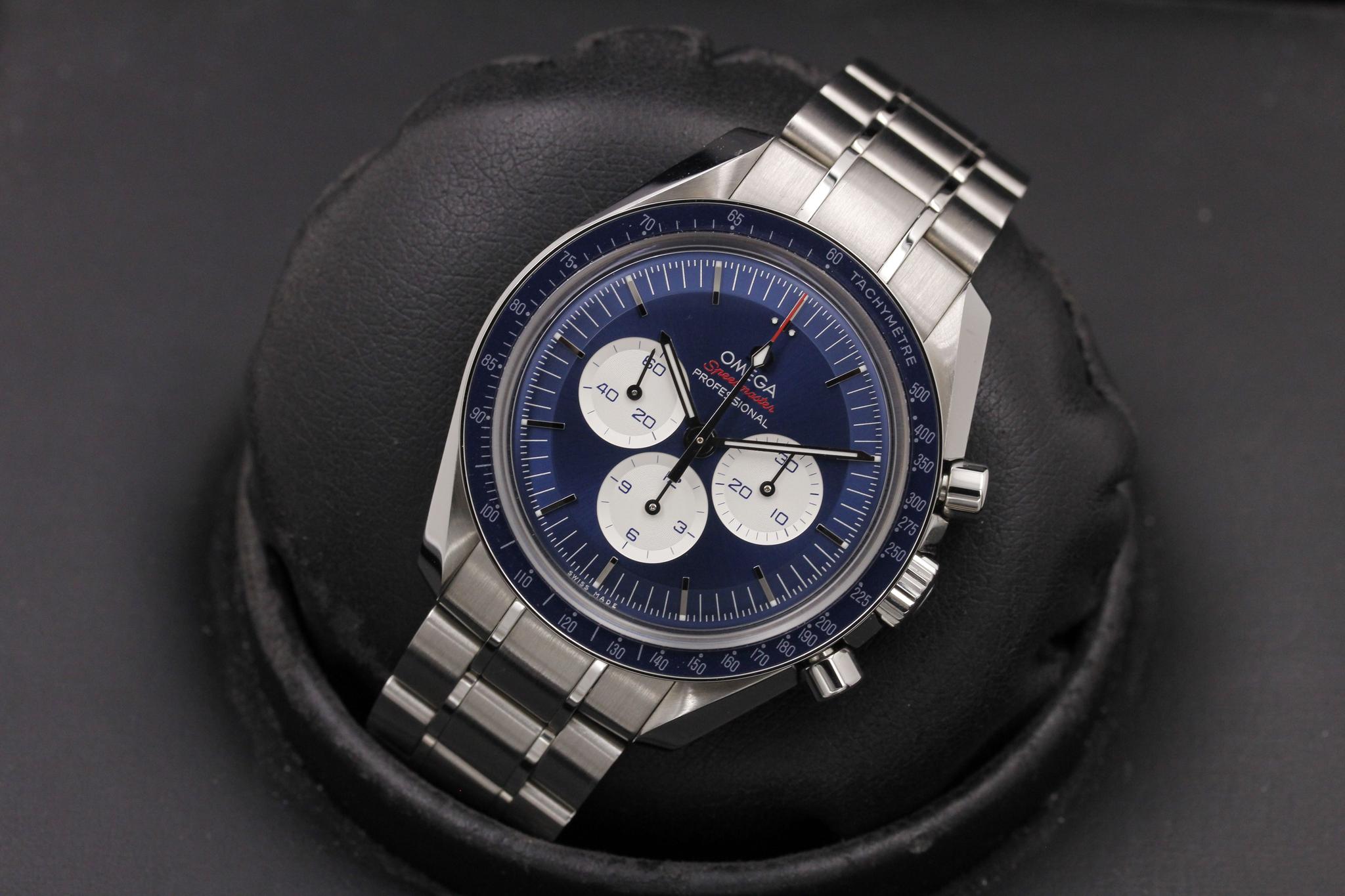 Watch Image 9