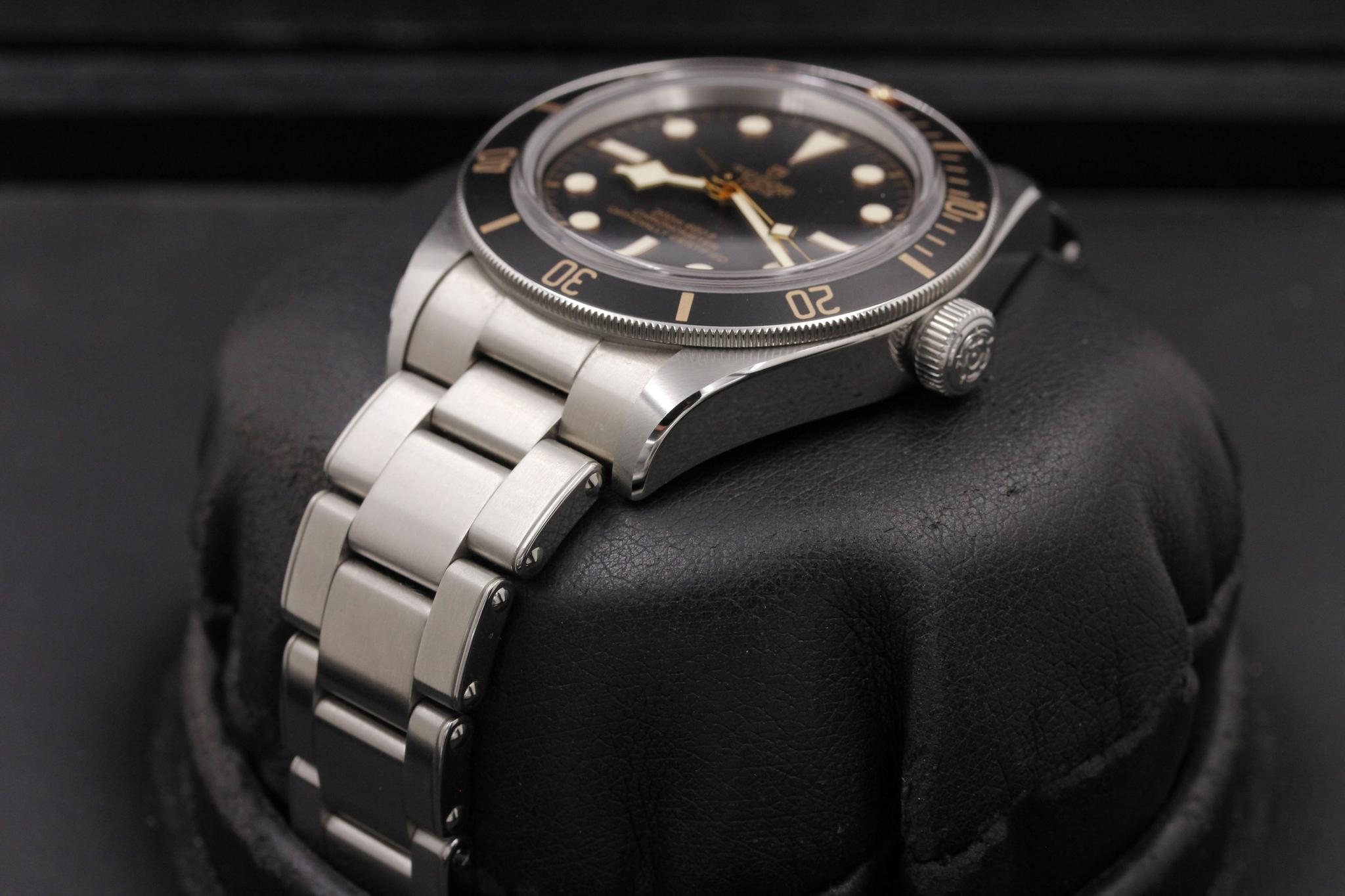 Watch Image 2