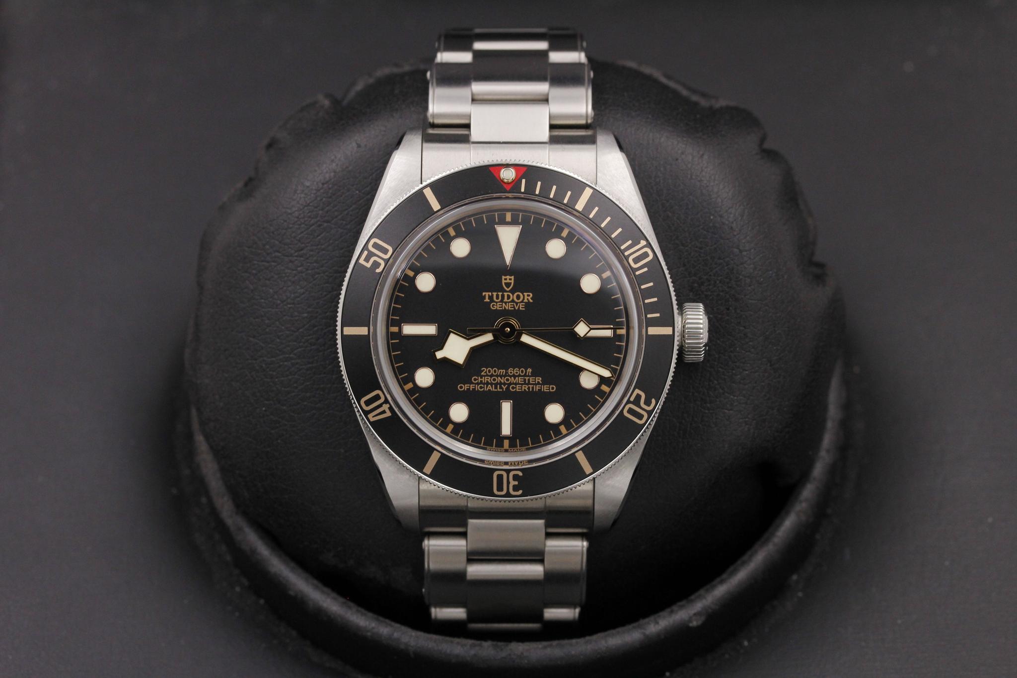 Watch Image 1