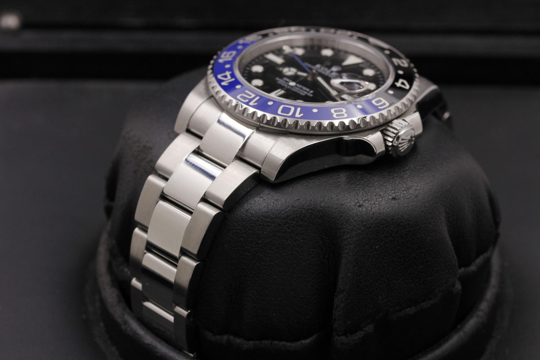 Watch Image 2