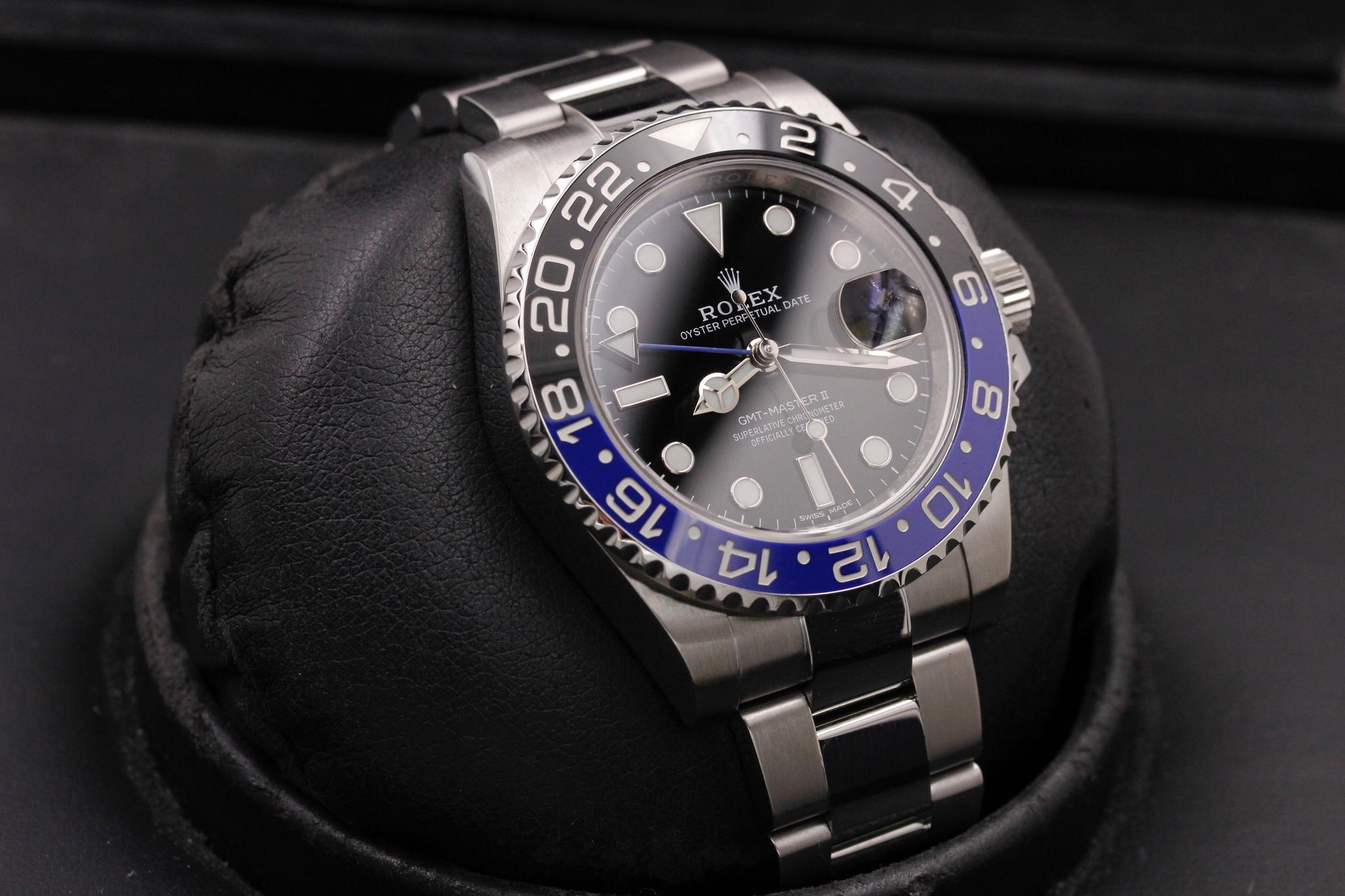 Watch Image 10