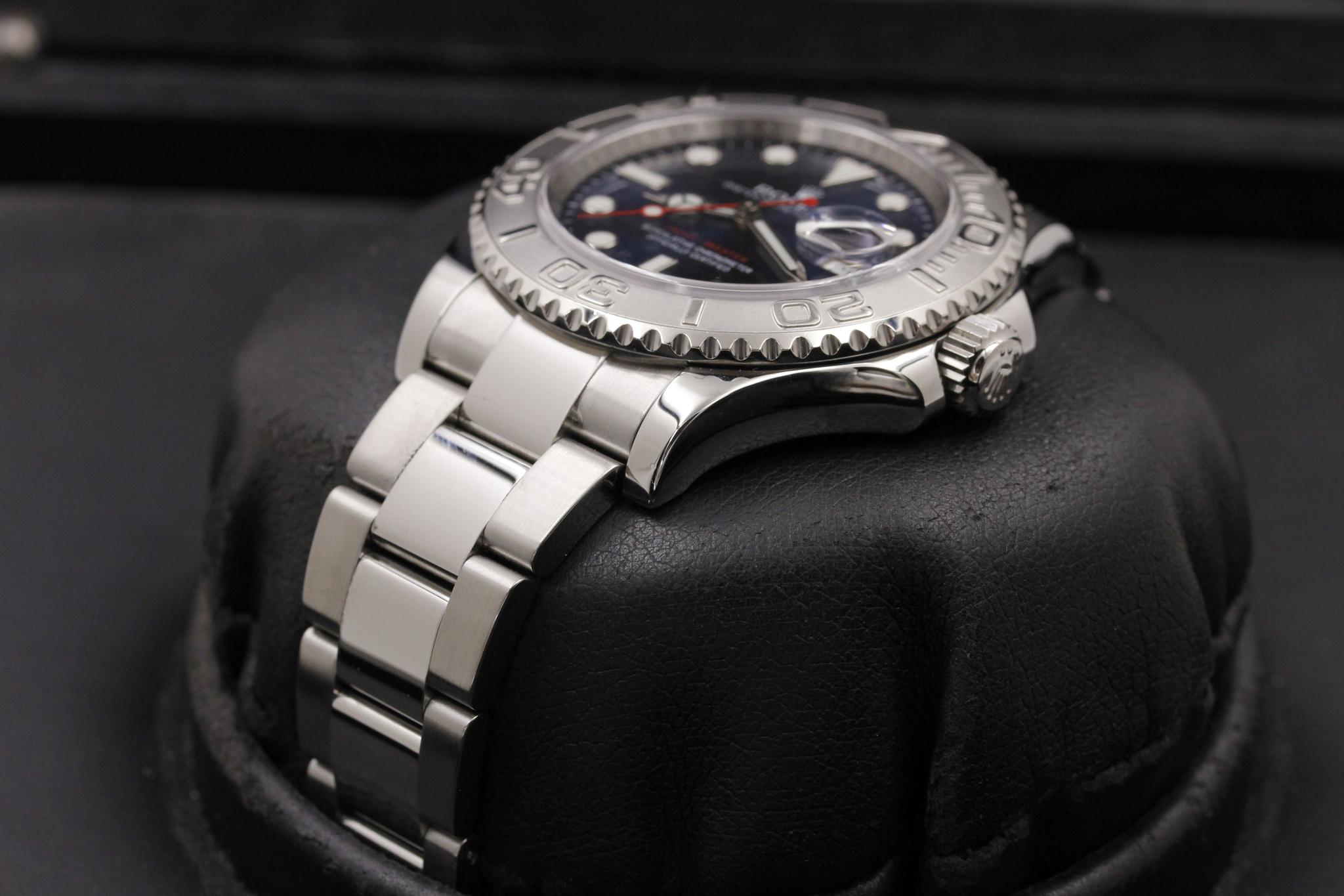 Watch Image 2