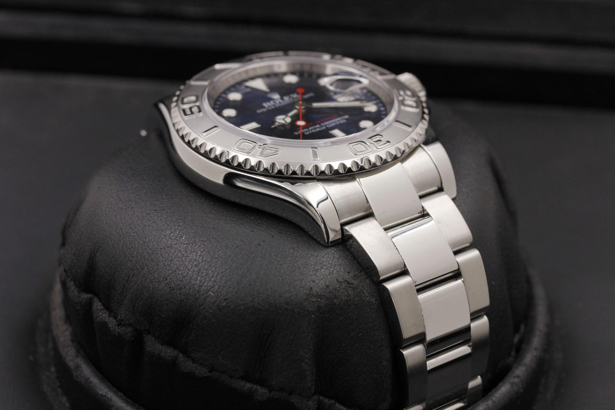 Watch Image 6