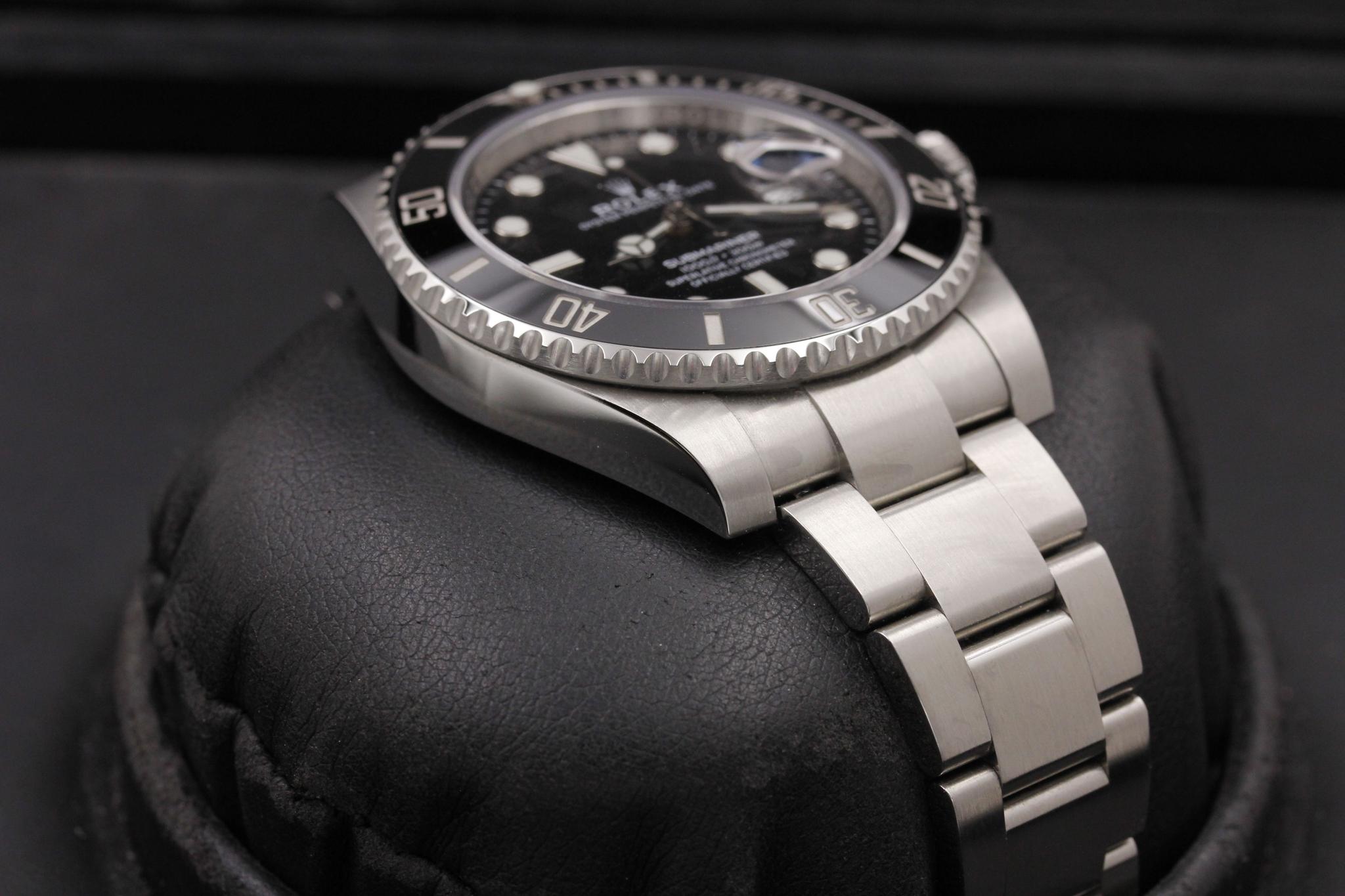 Watch Image 6