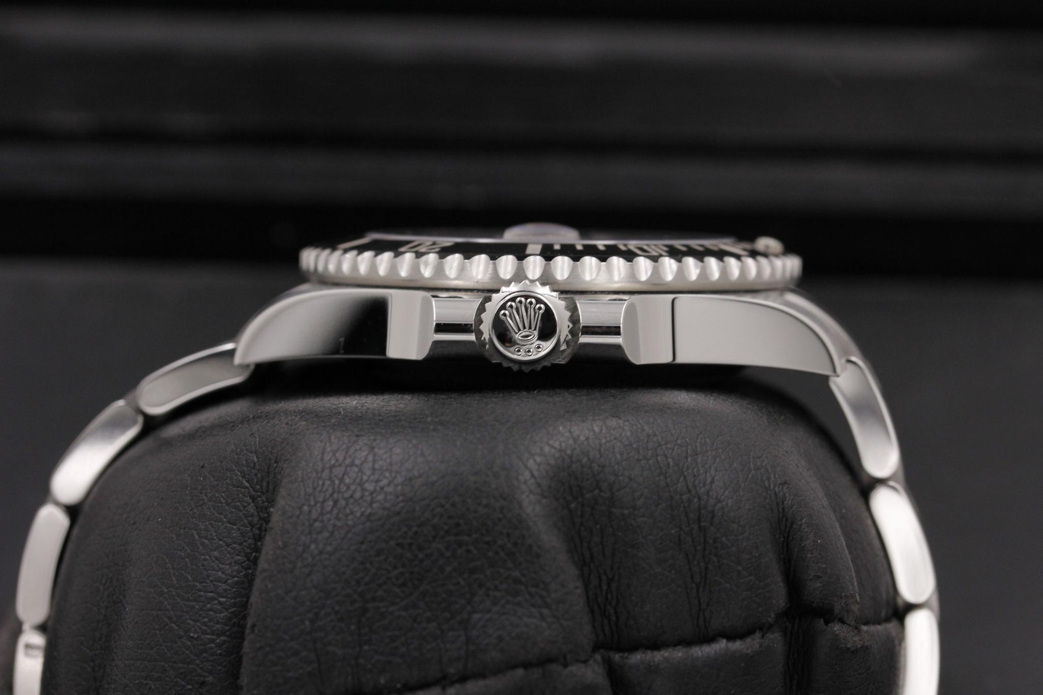 Watch Image 3