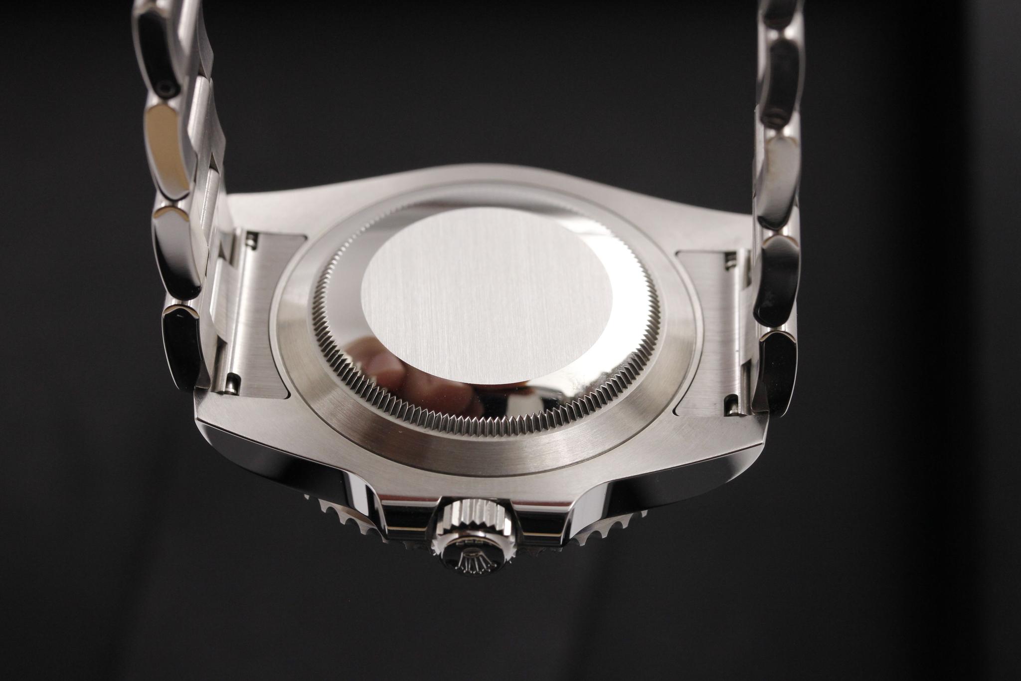 Watch Image 7