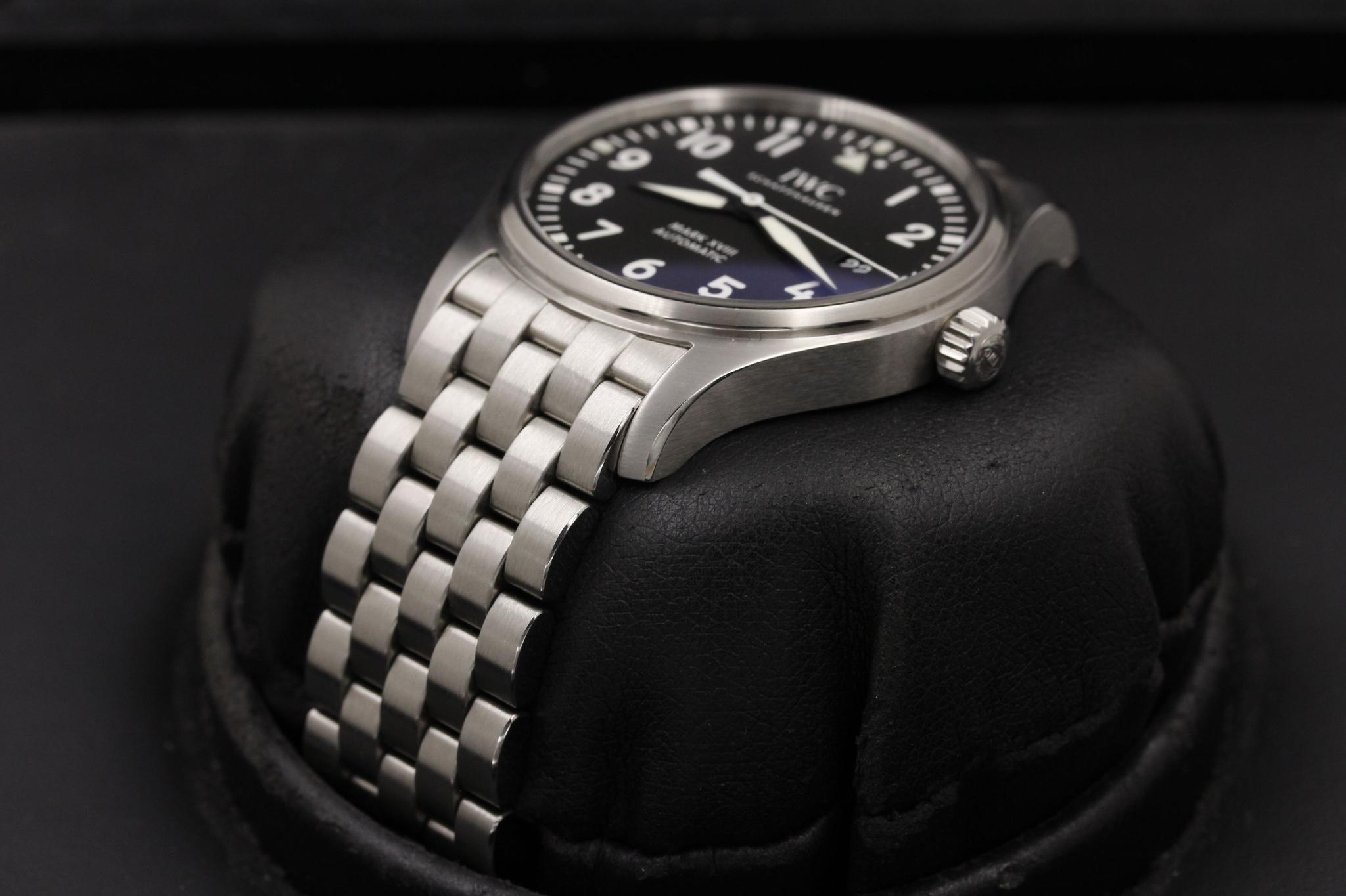 Watch Image 2
