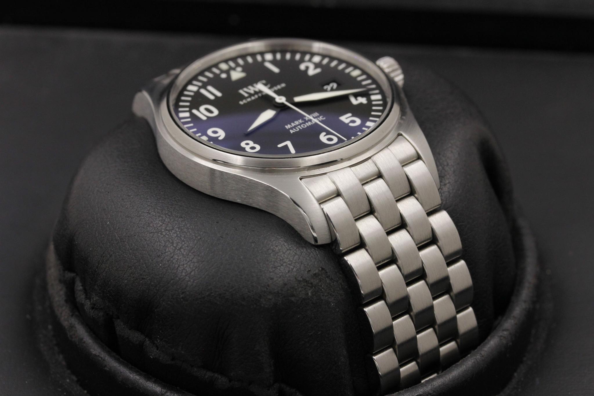 Watch Image 6