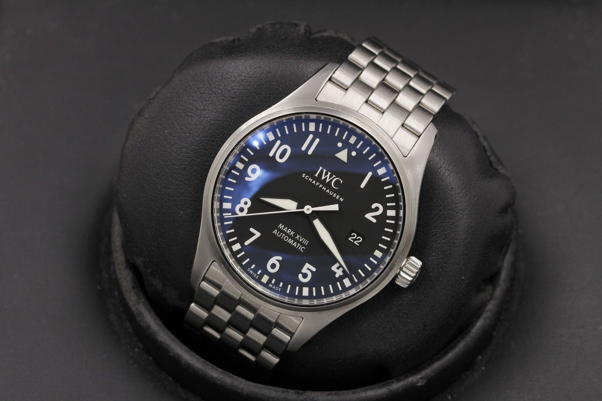 Watch Image 9