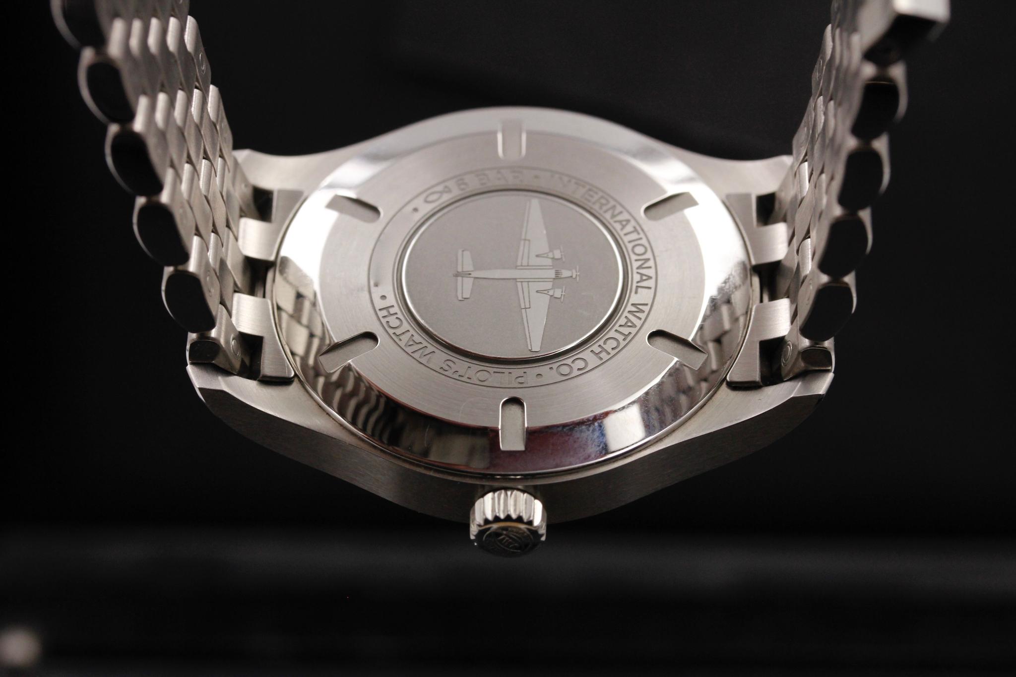 Watch Image 7