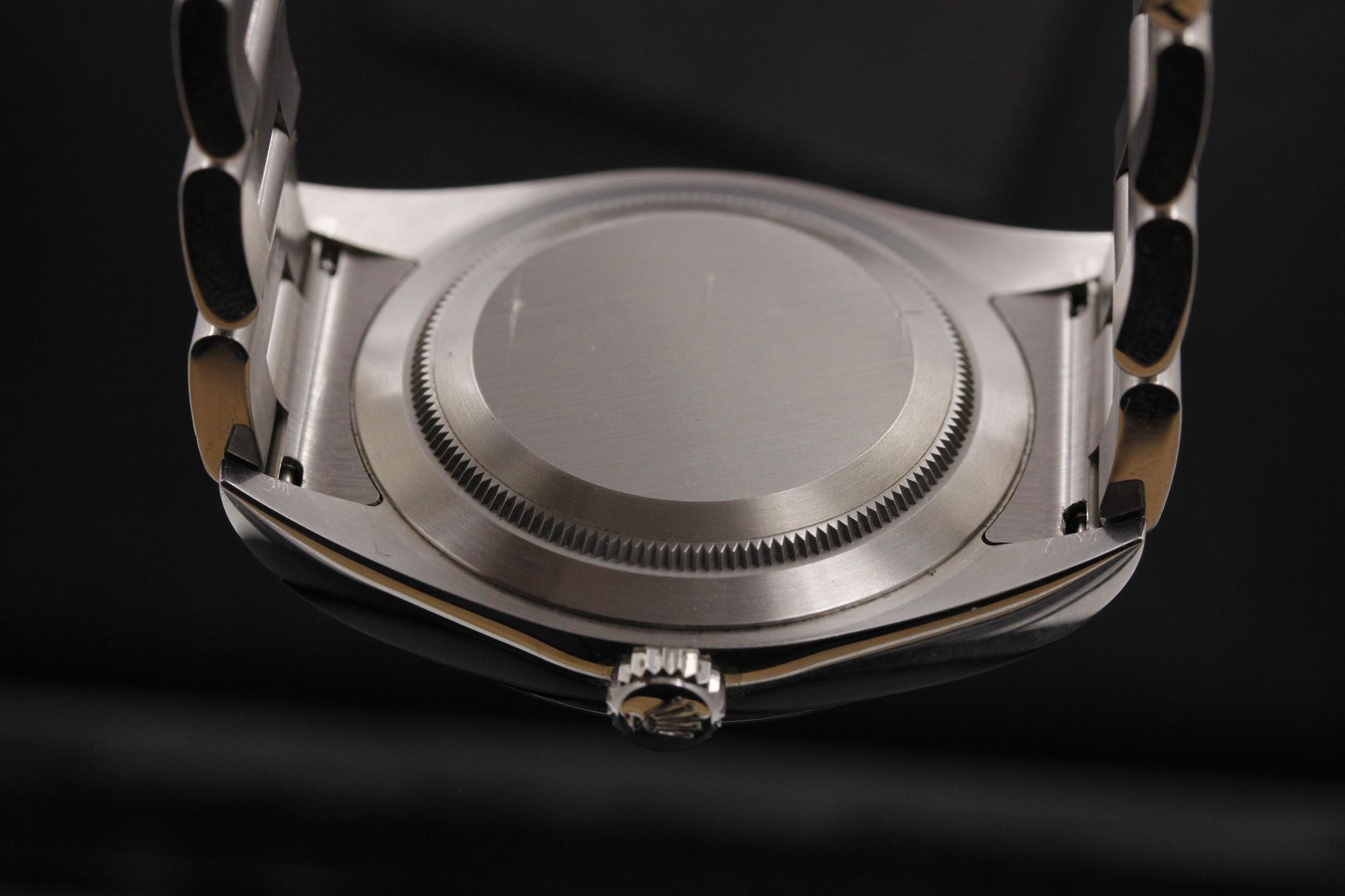 Watch Image 7
