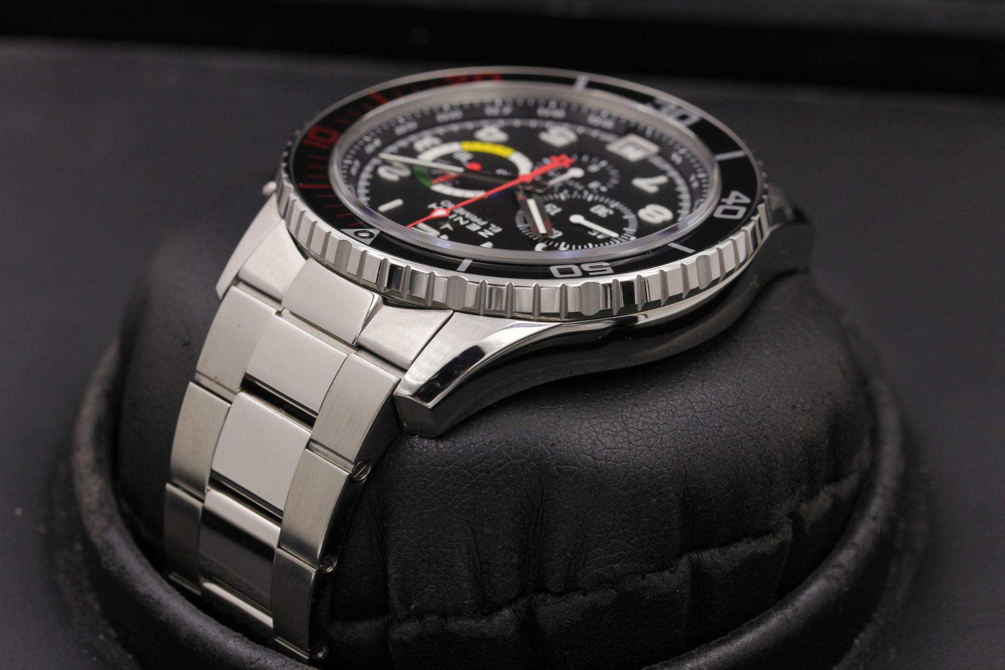 Watch Image 5