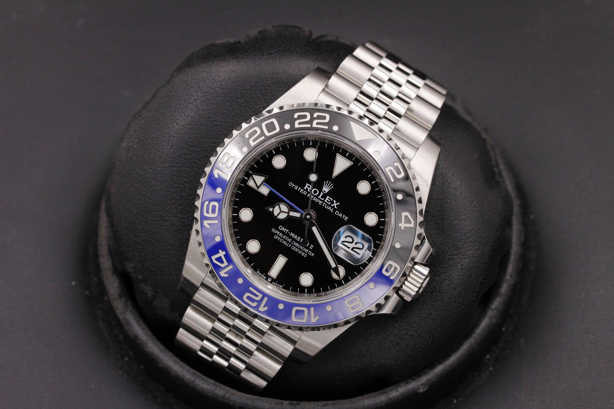 Watch Image 8