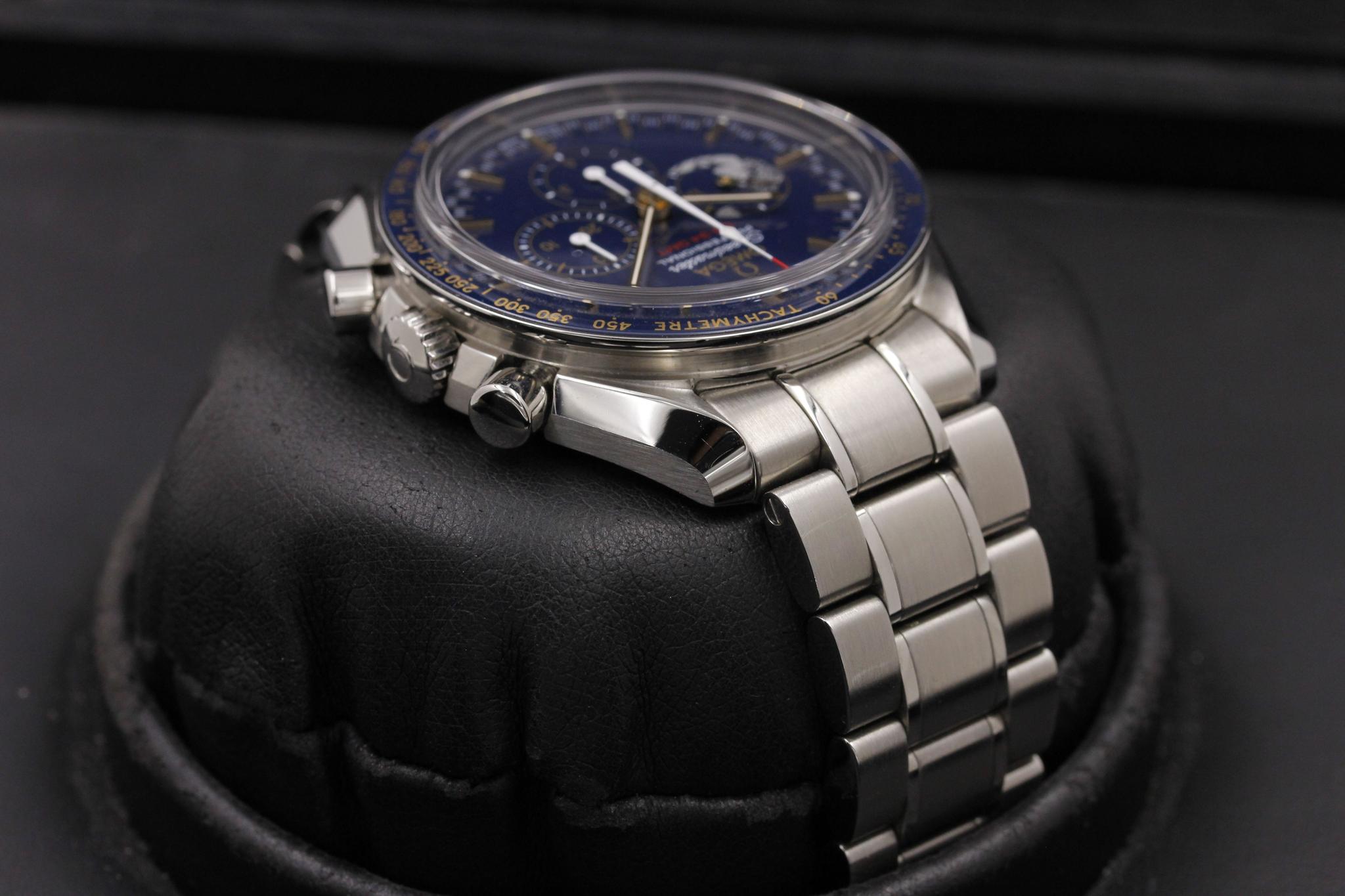 Watch Image 4