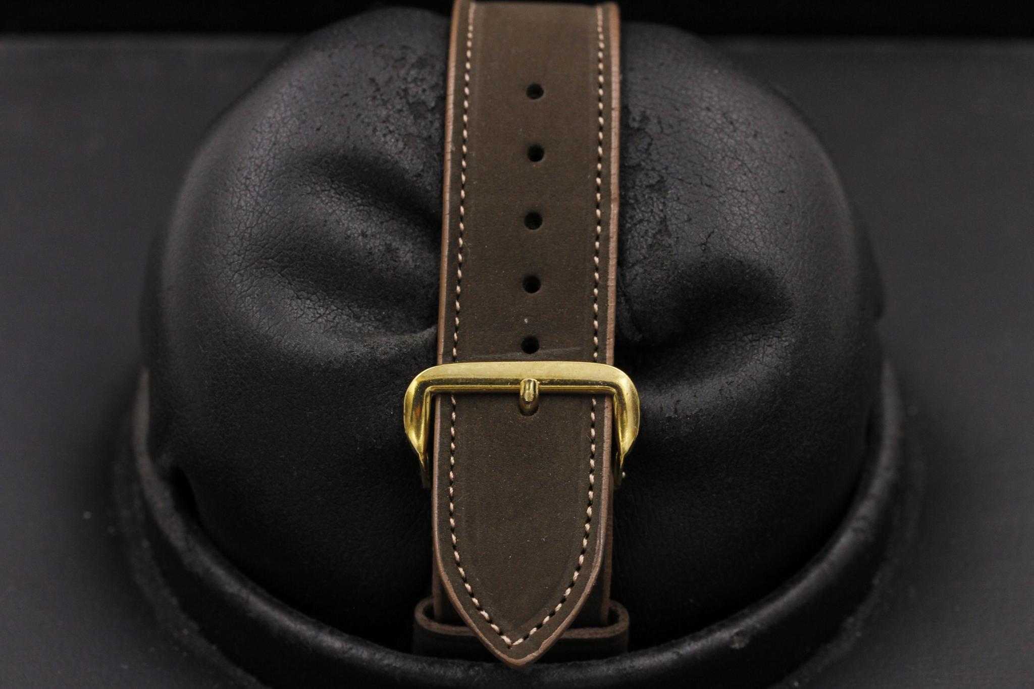 Watch Image 8