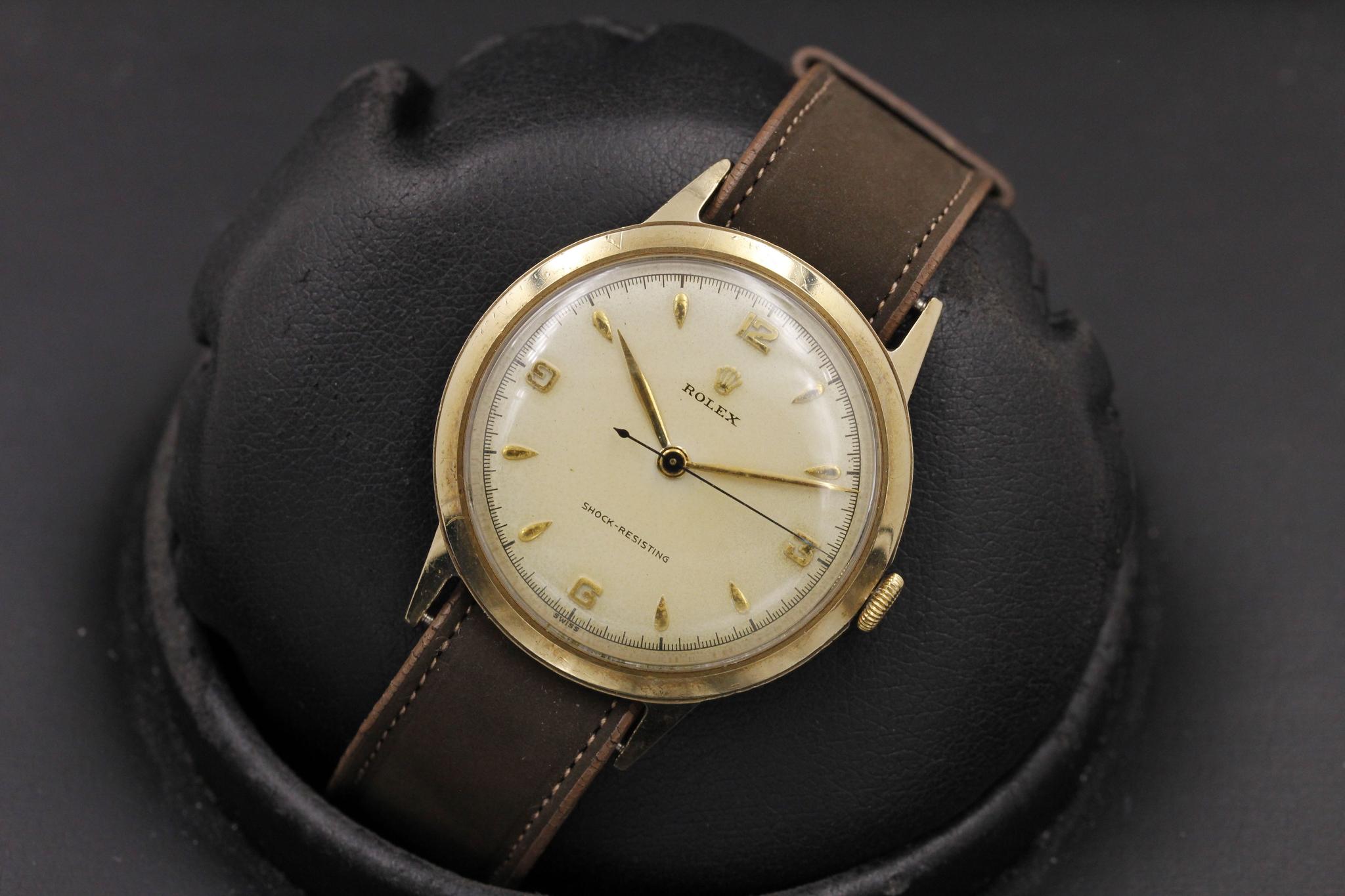 Watch Image 13