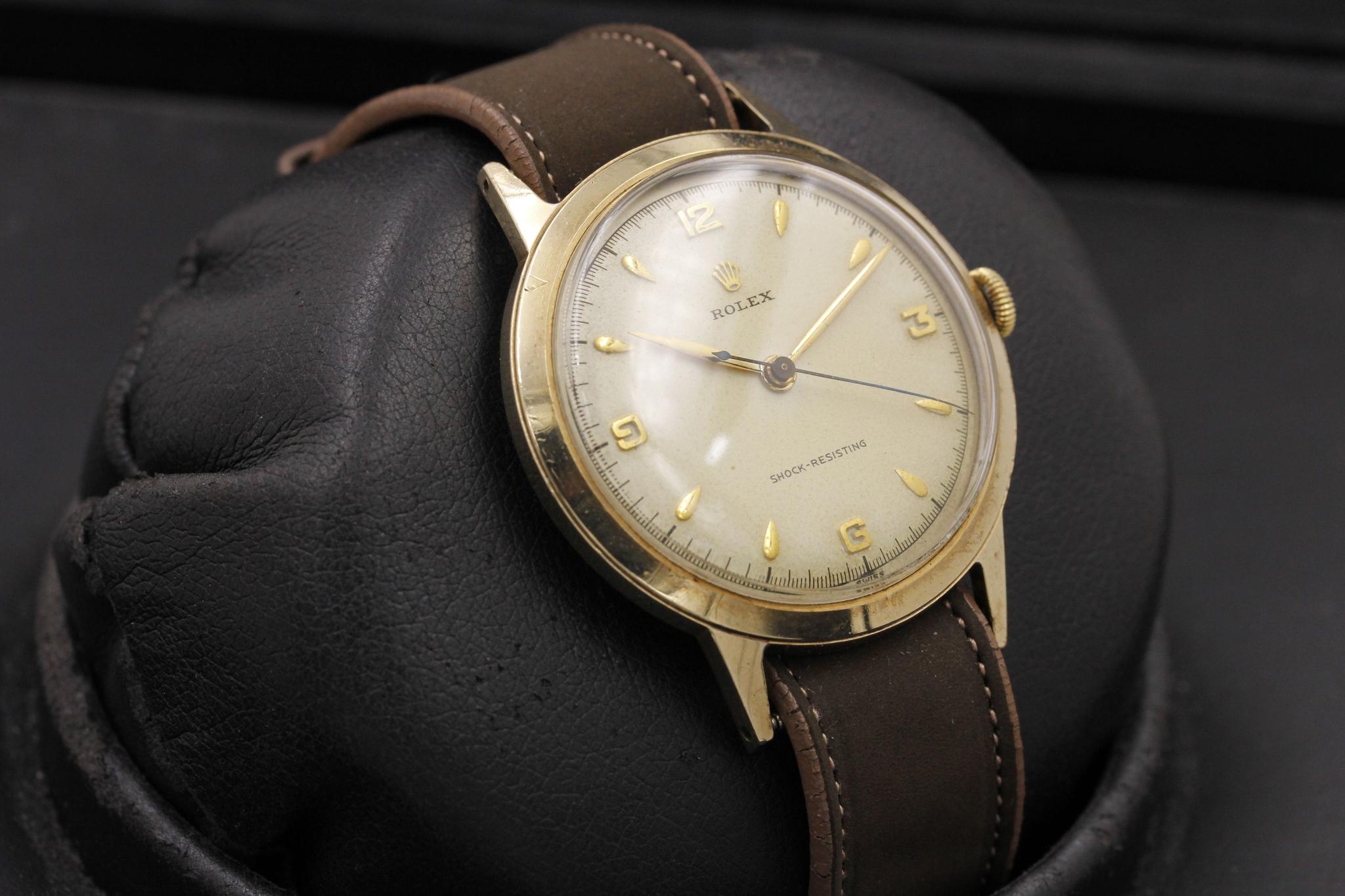 Watch Image 14