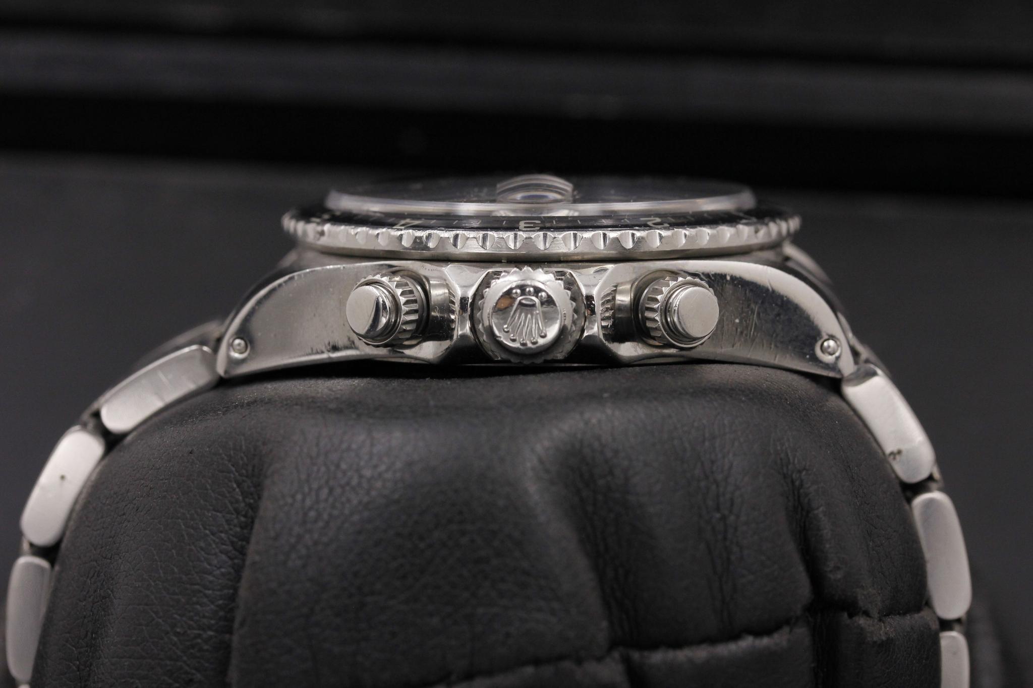 Watch Image 3
