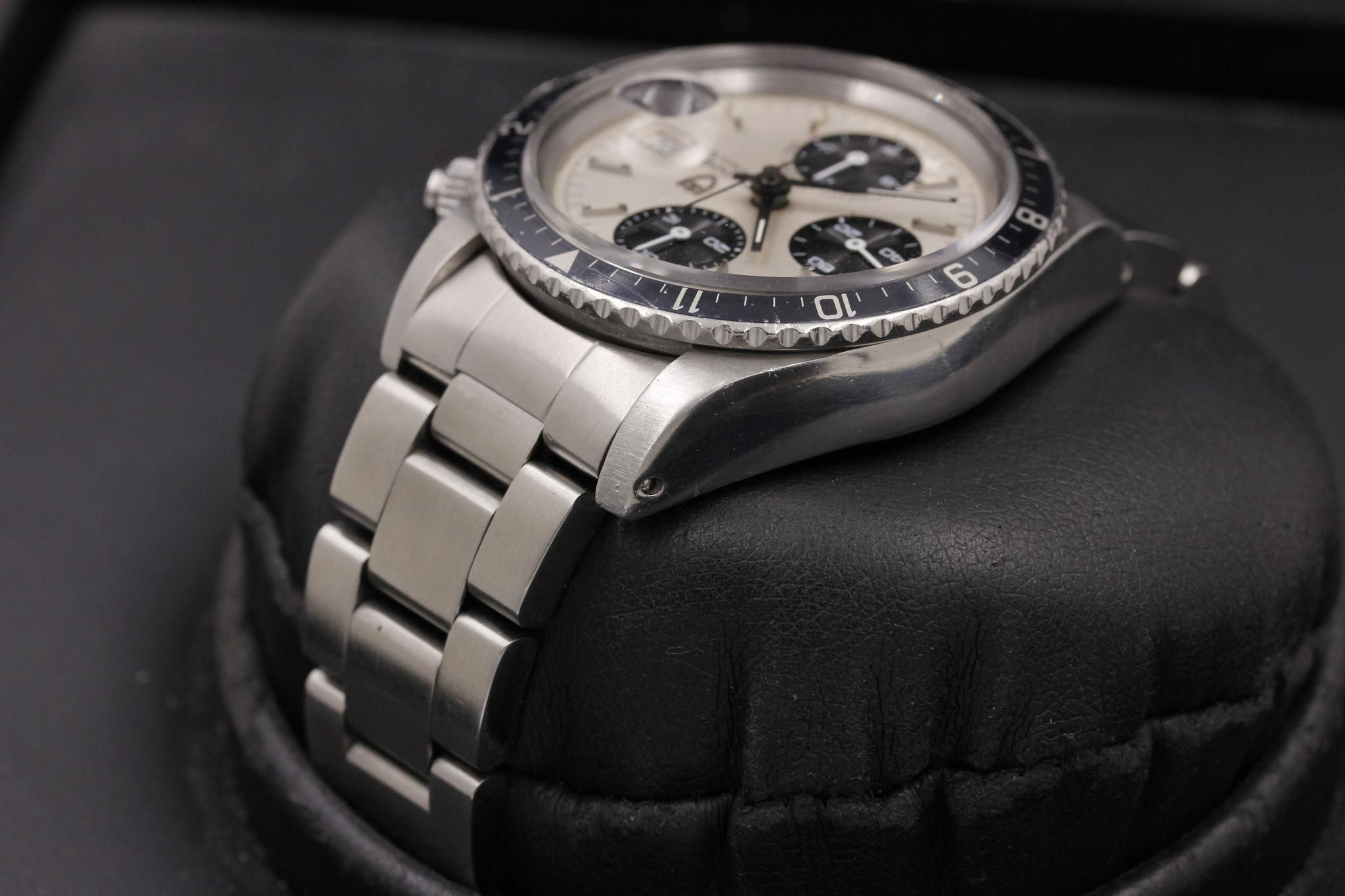 Watch Image 5