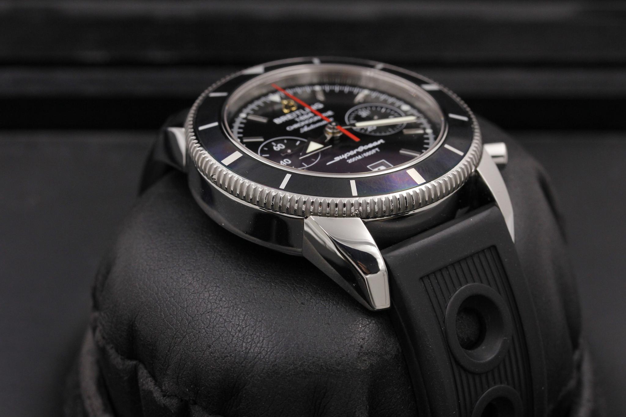 Watch Image 6