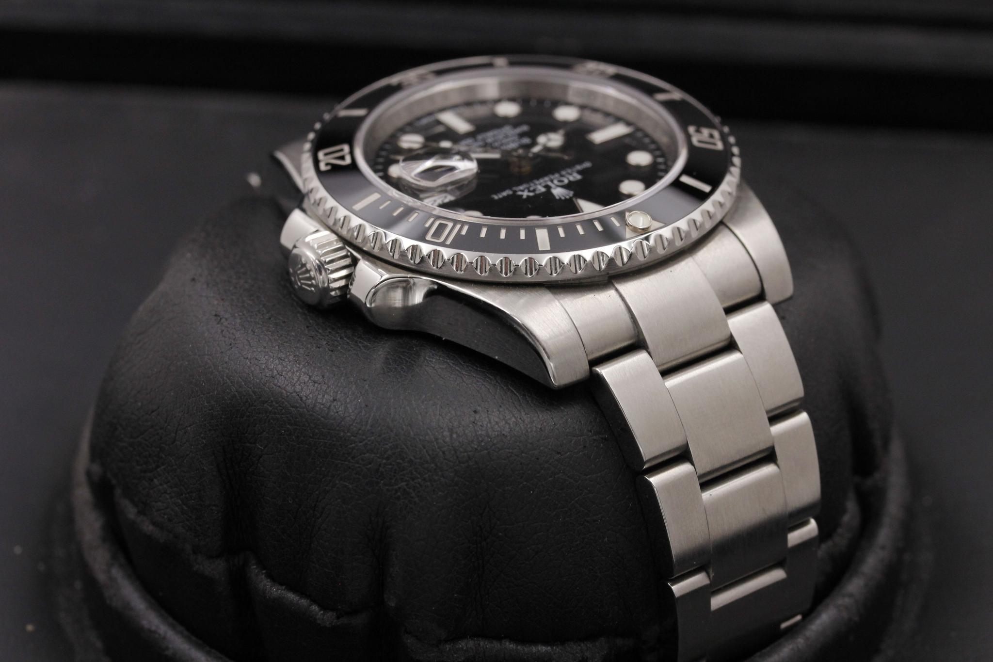 Watch Image 4