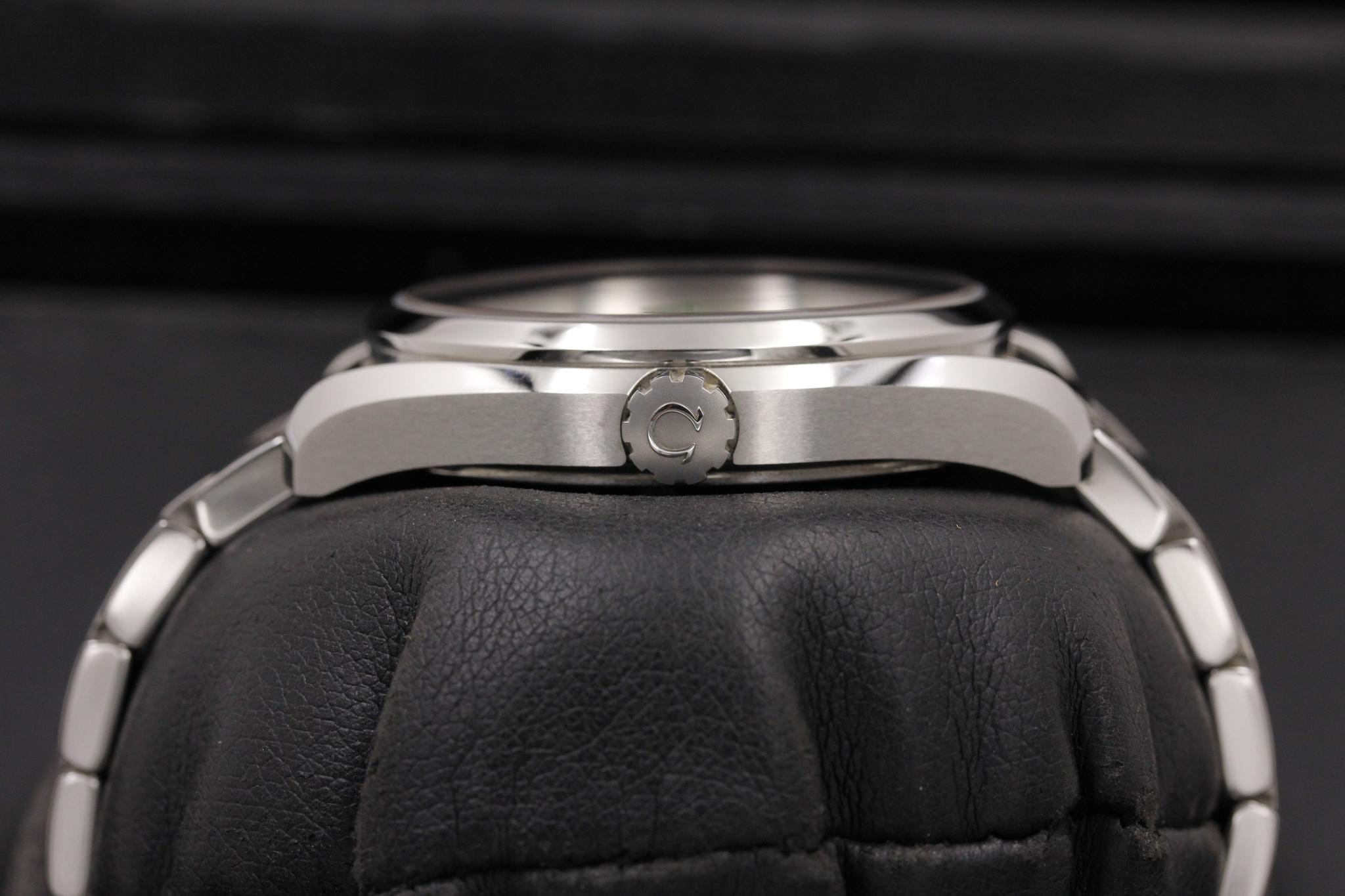 Watch Image 3