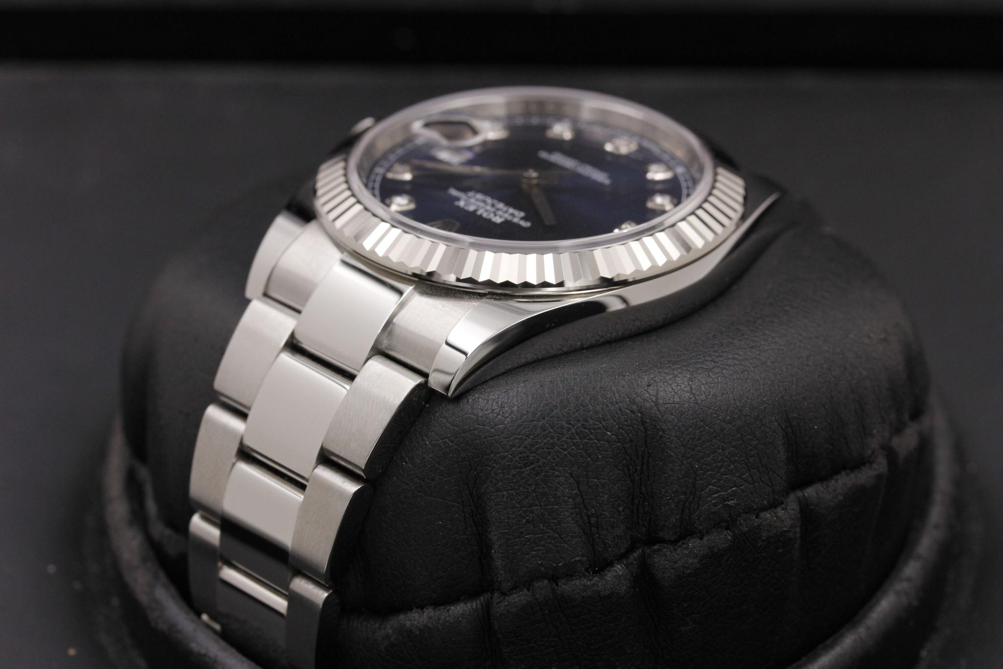 Watch Image 5