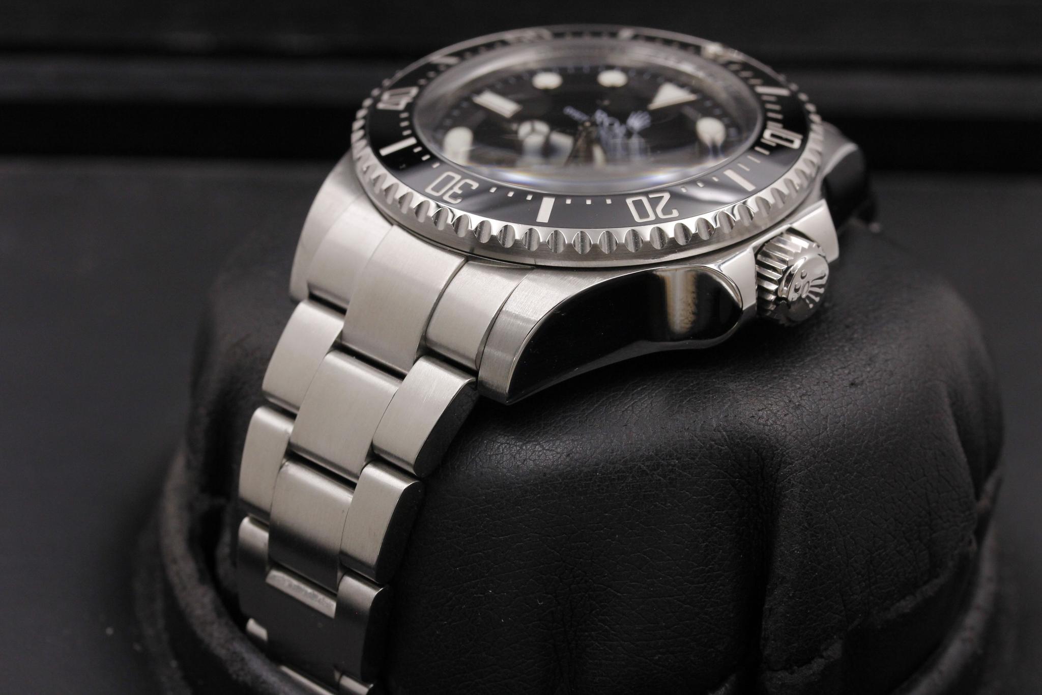 Watch Image 2