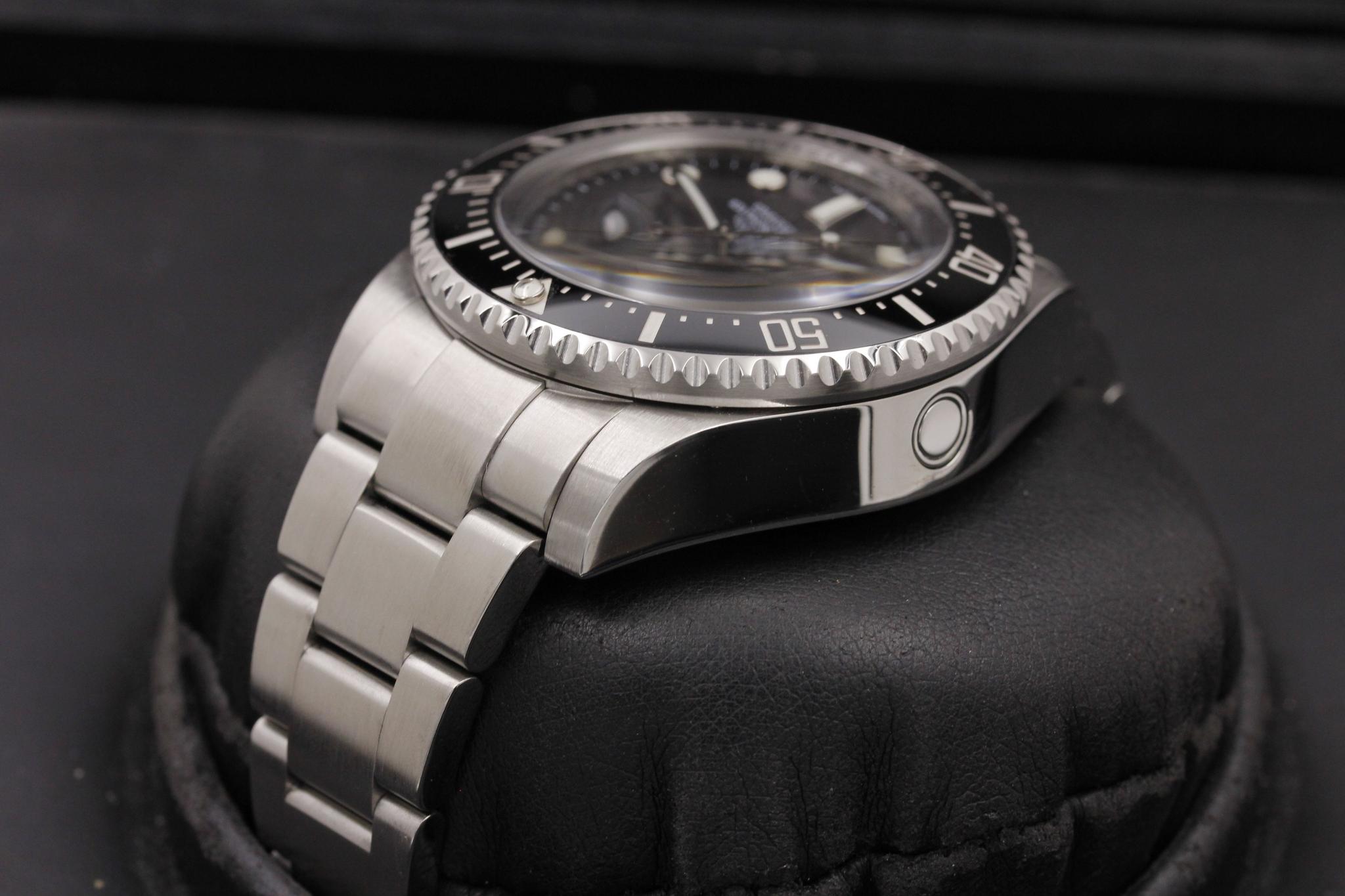 Watch Image 5