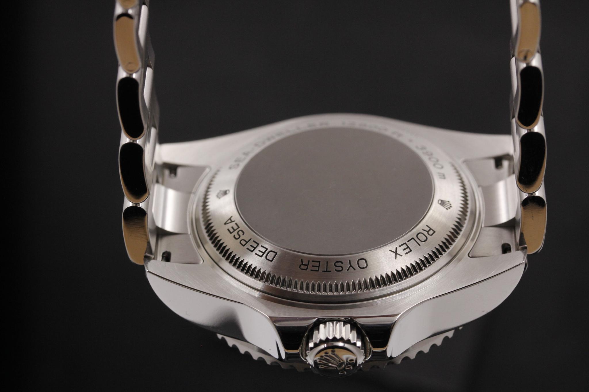 Watch Image 7
