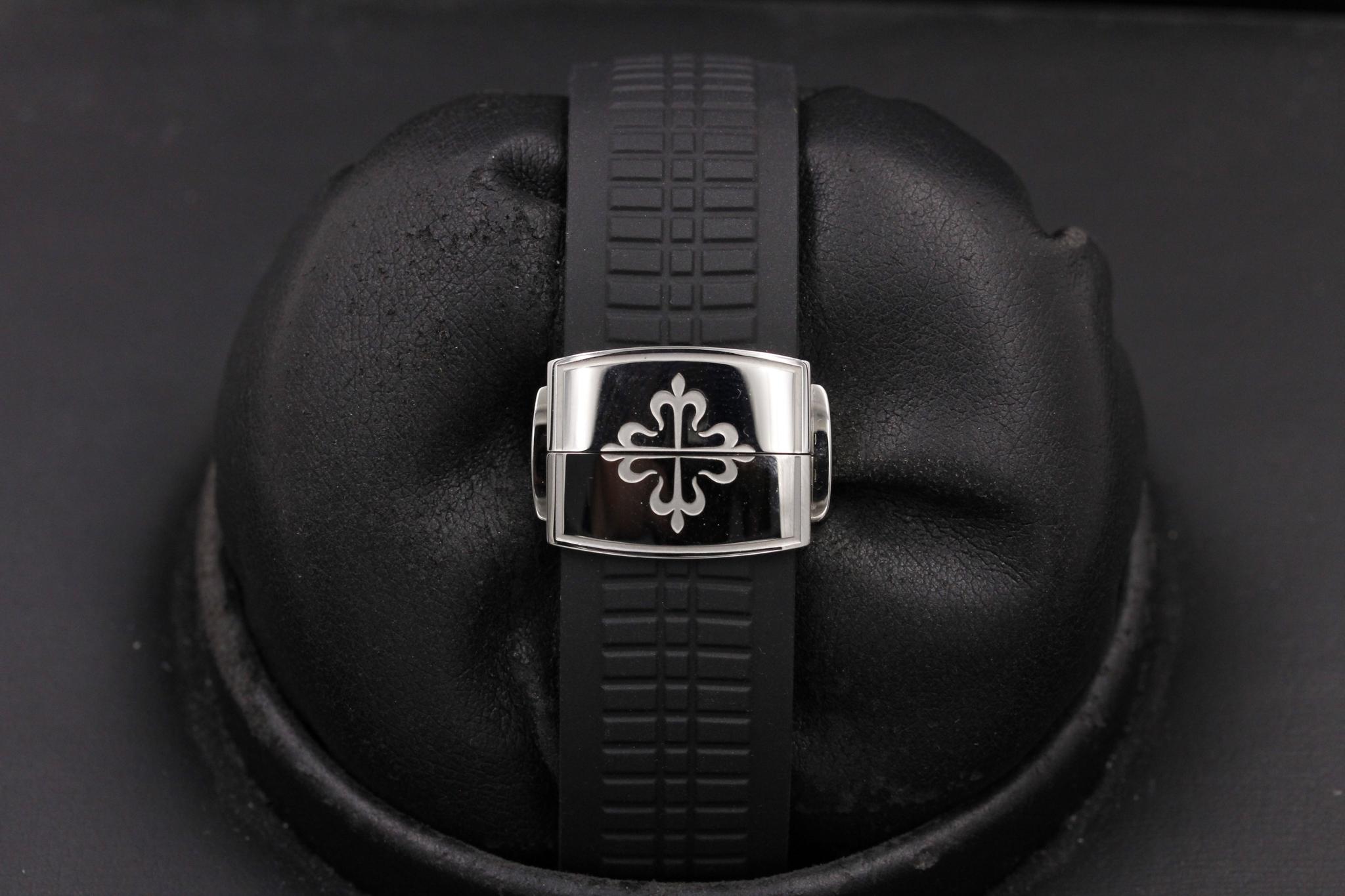 Watch Image 8