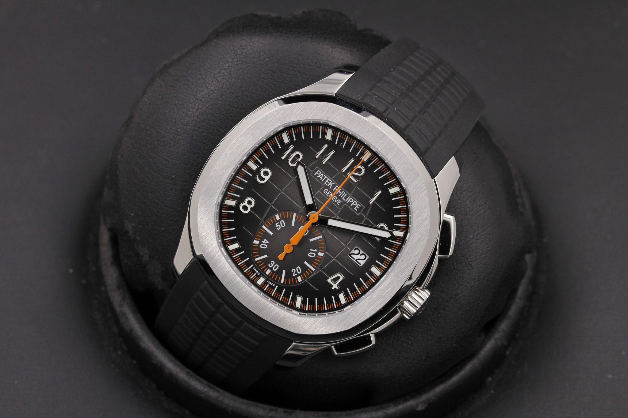 Watch Image 10