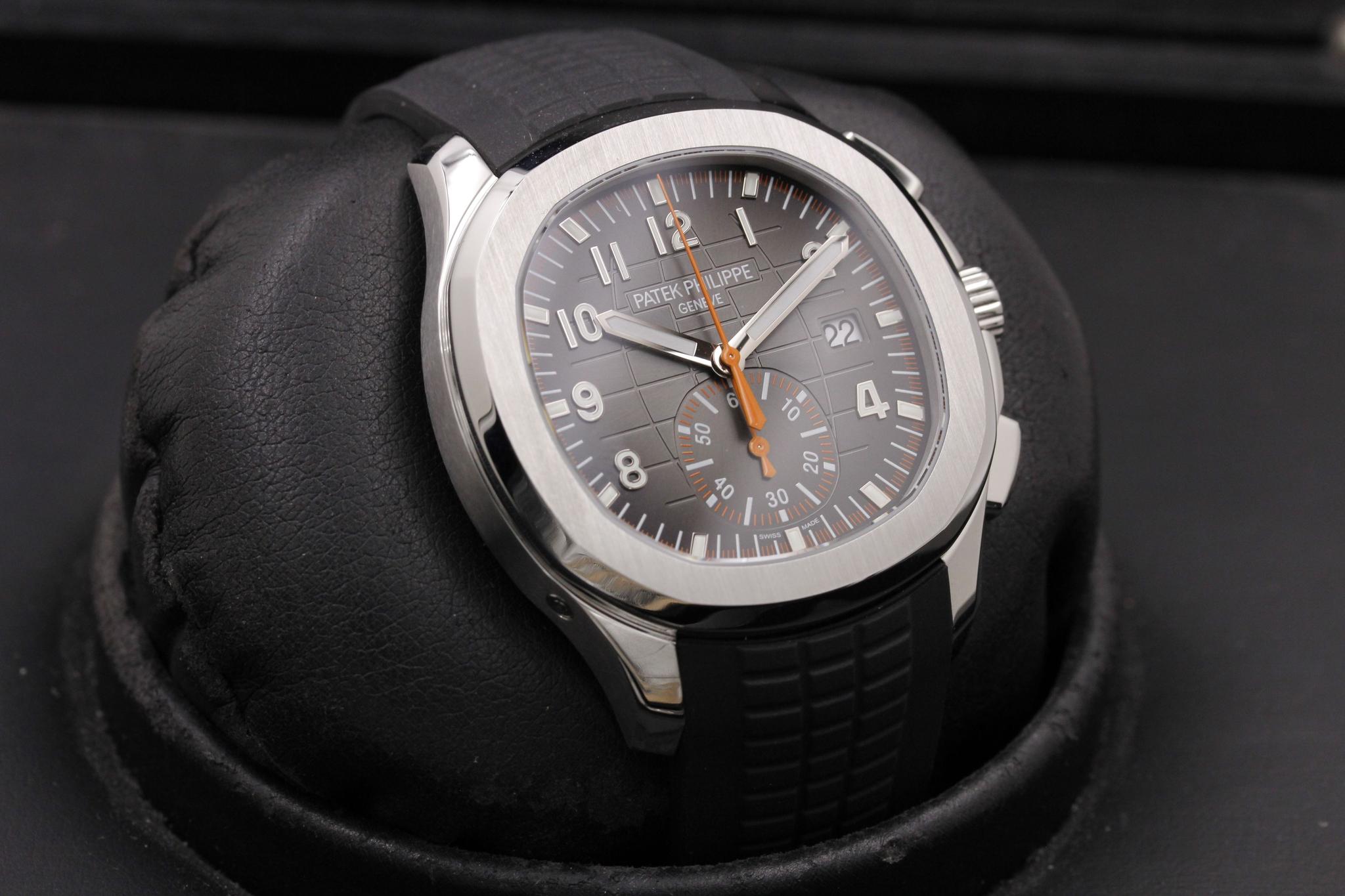 Watch Image 11