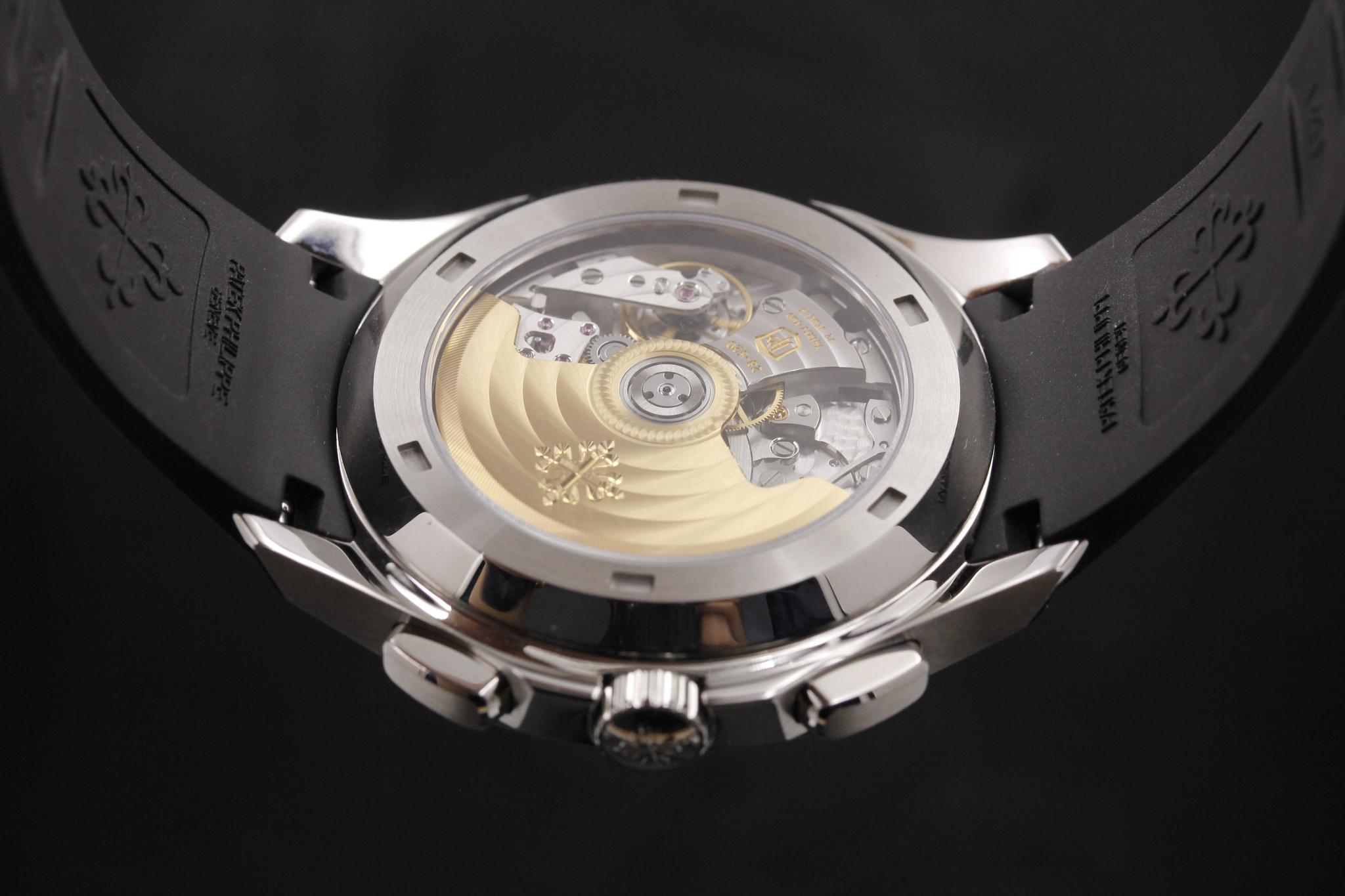 Watch Image 7