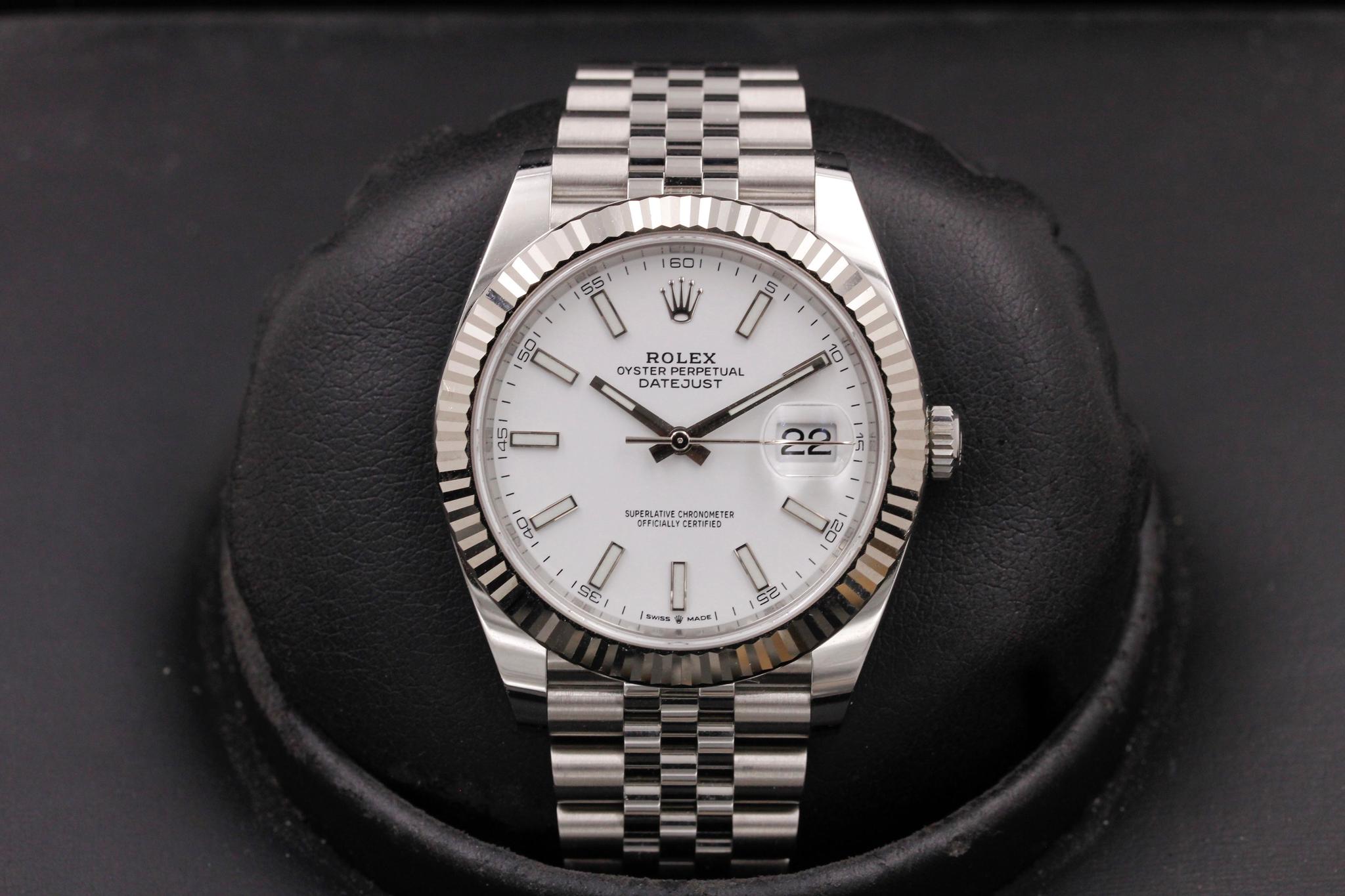 Watch Image 1