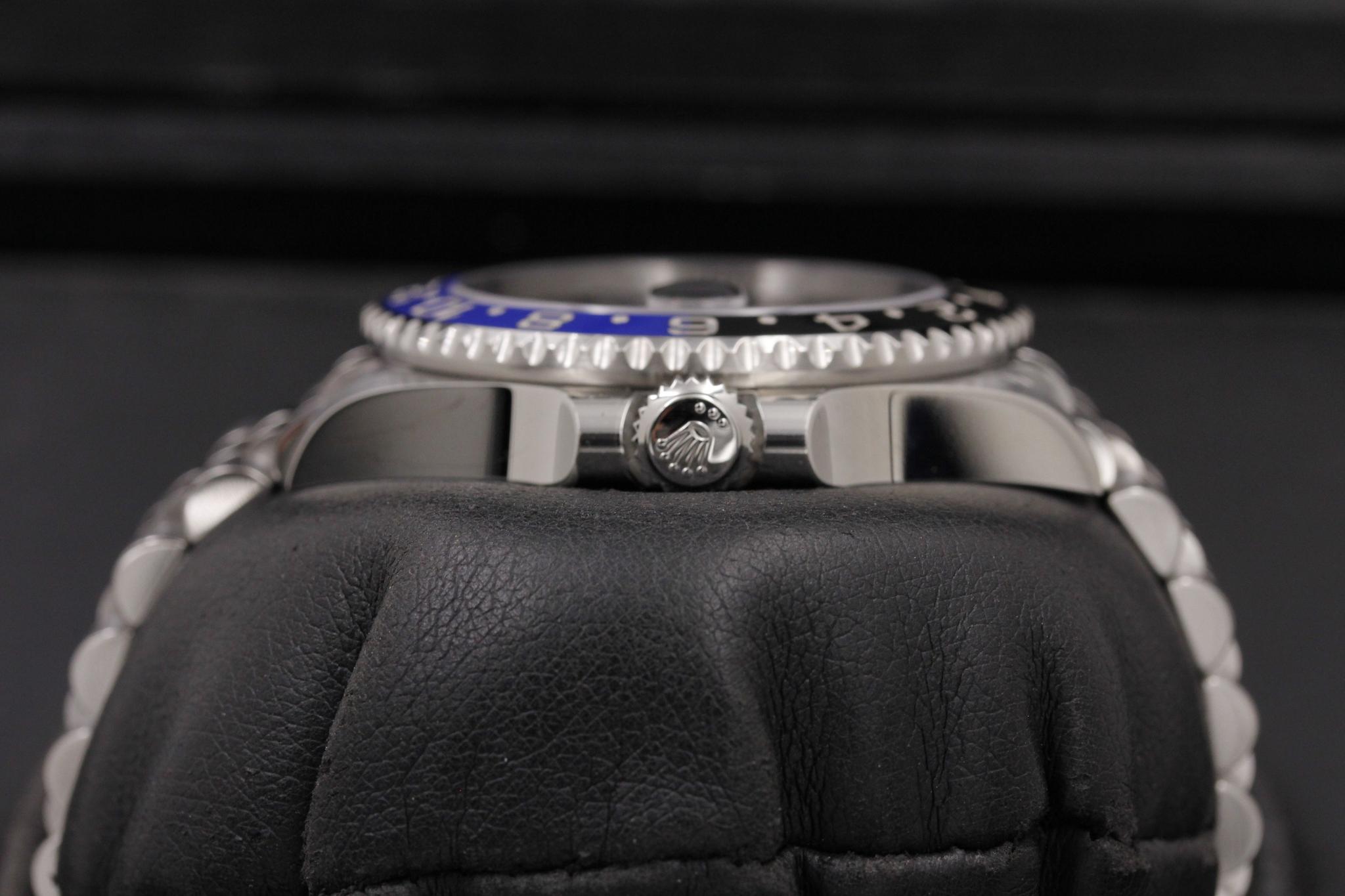 Watch Image 3