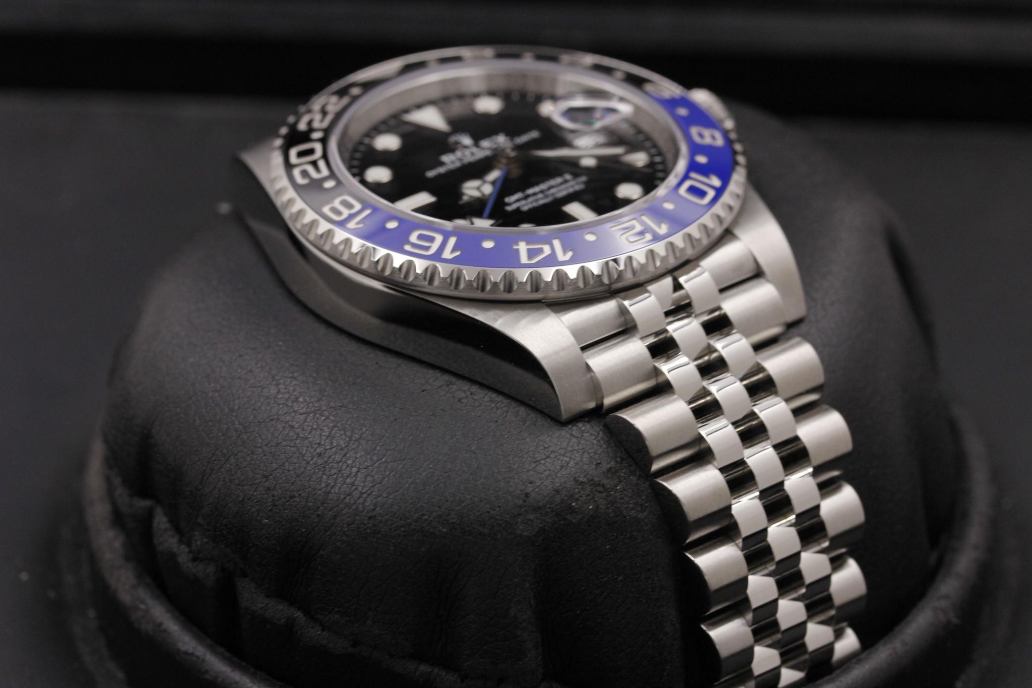Watch Image 6