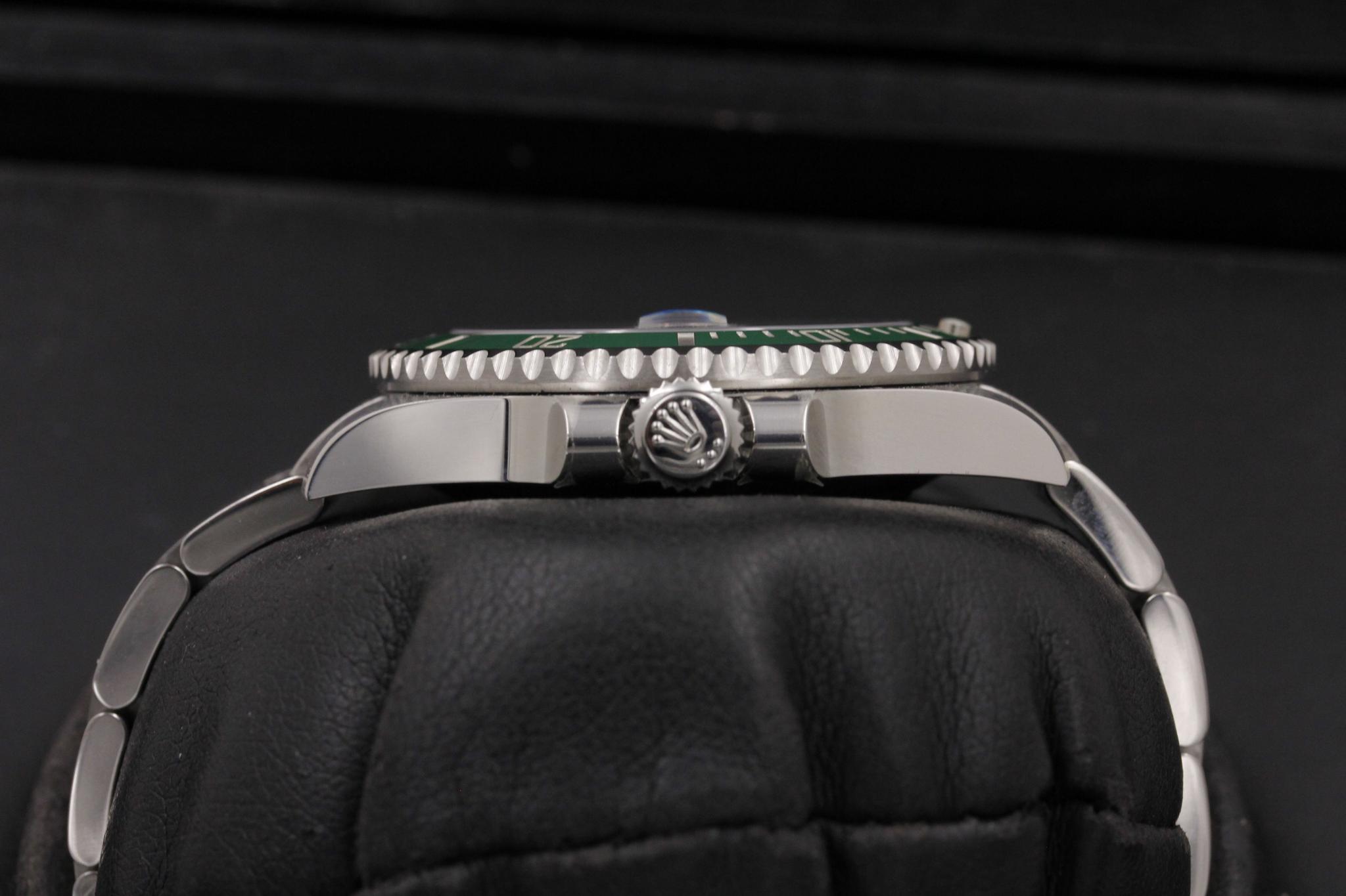 Watch Image 3