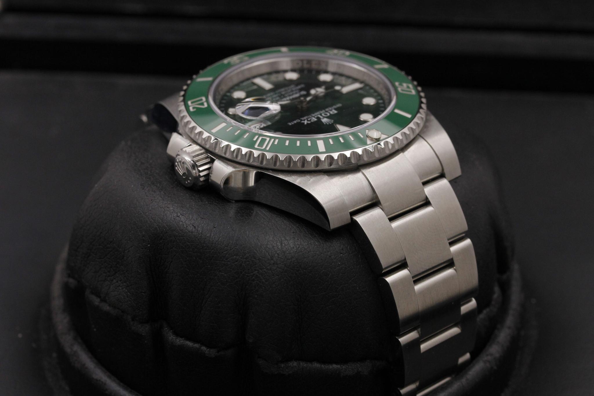 Watch Image 4