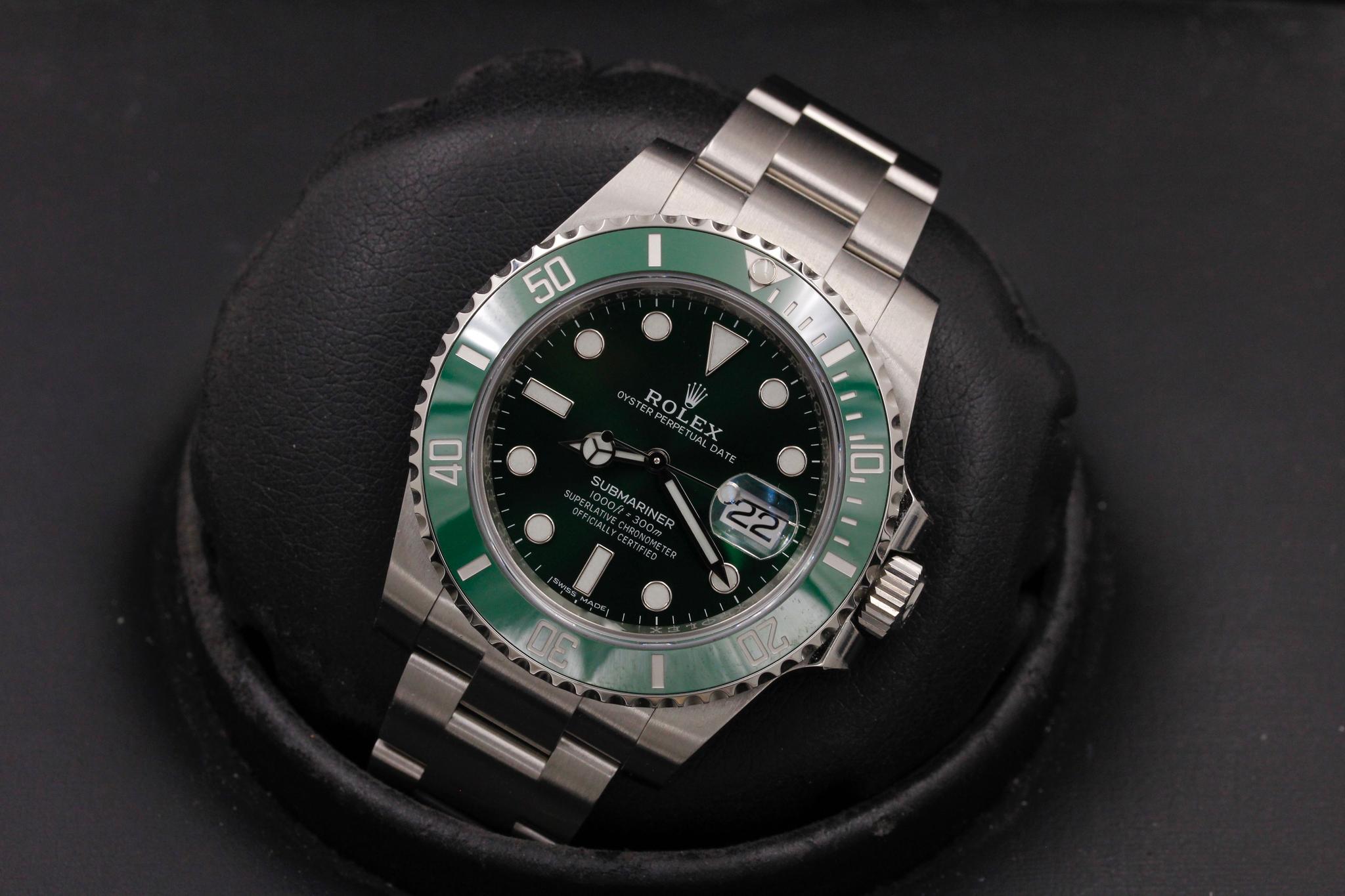 Watch Image 9