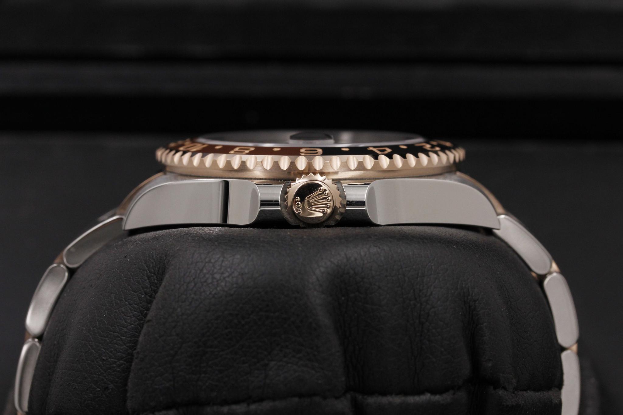 Watch Image 3