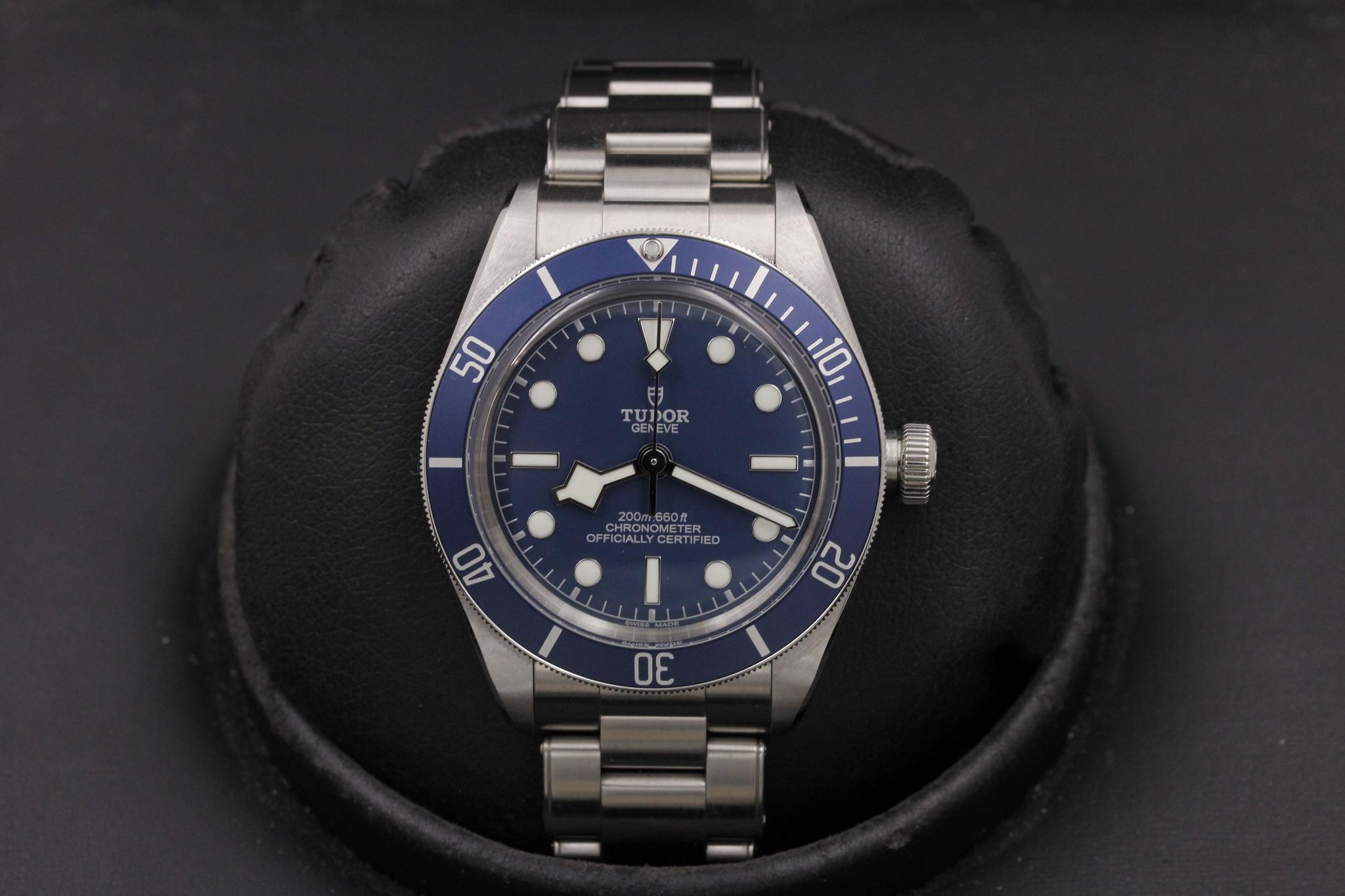 Watch Image 1