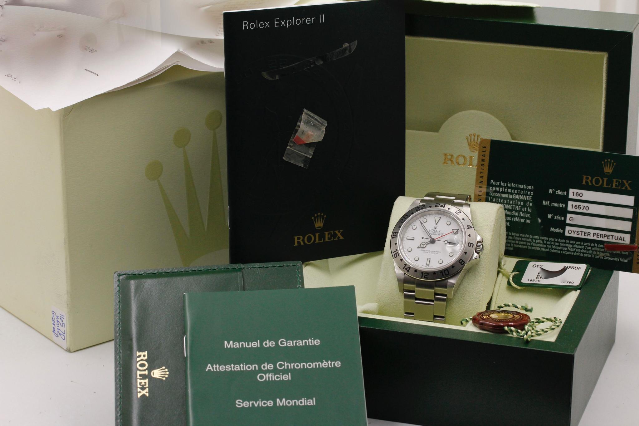 Watch Image 13