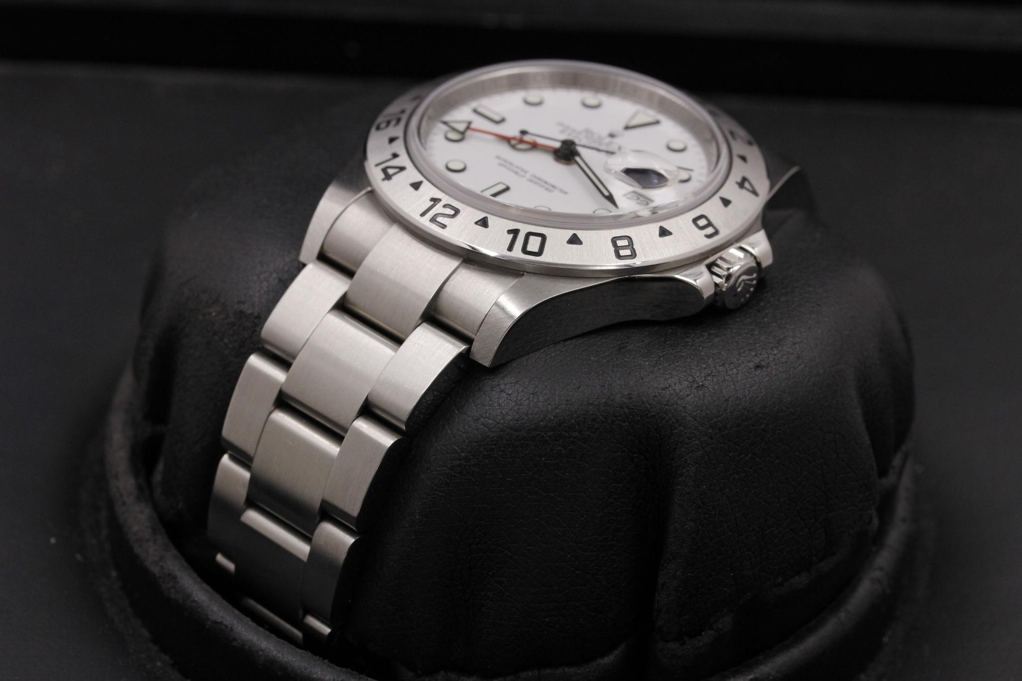 Watch Image 2
