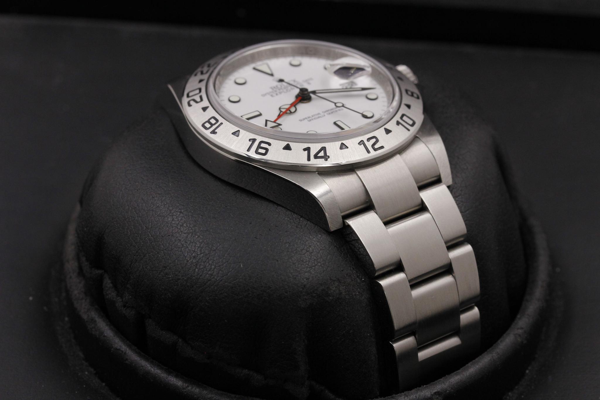 Watch Image 6