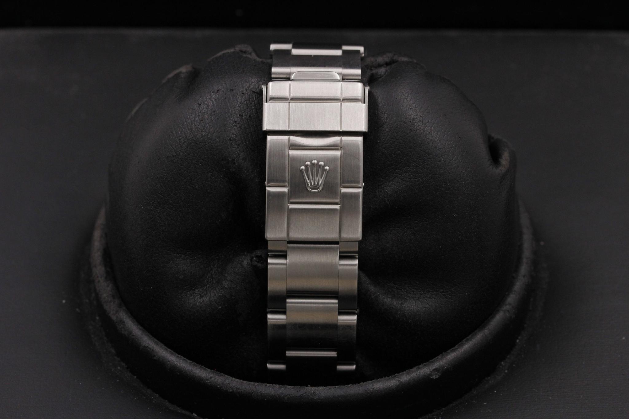 Watch Image 8