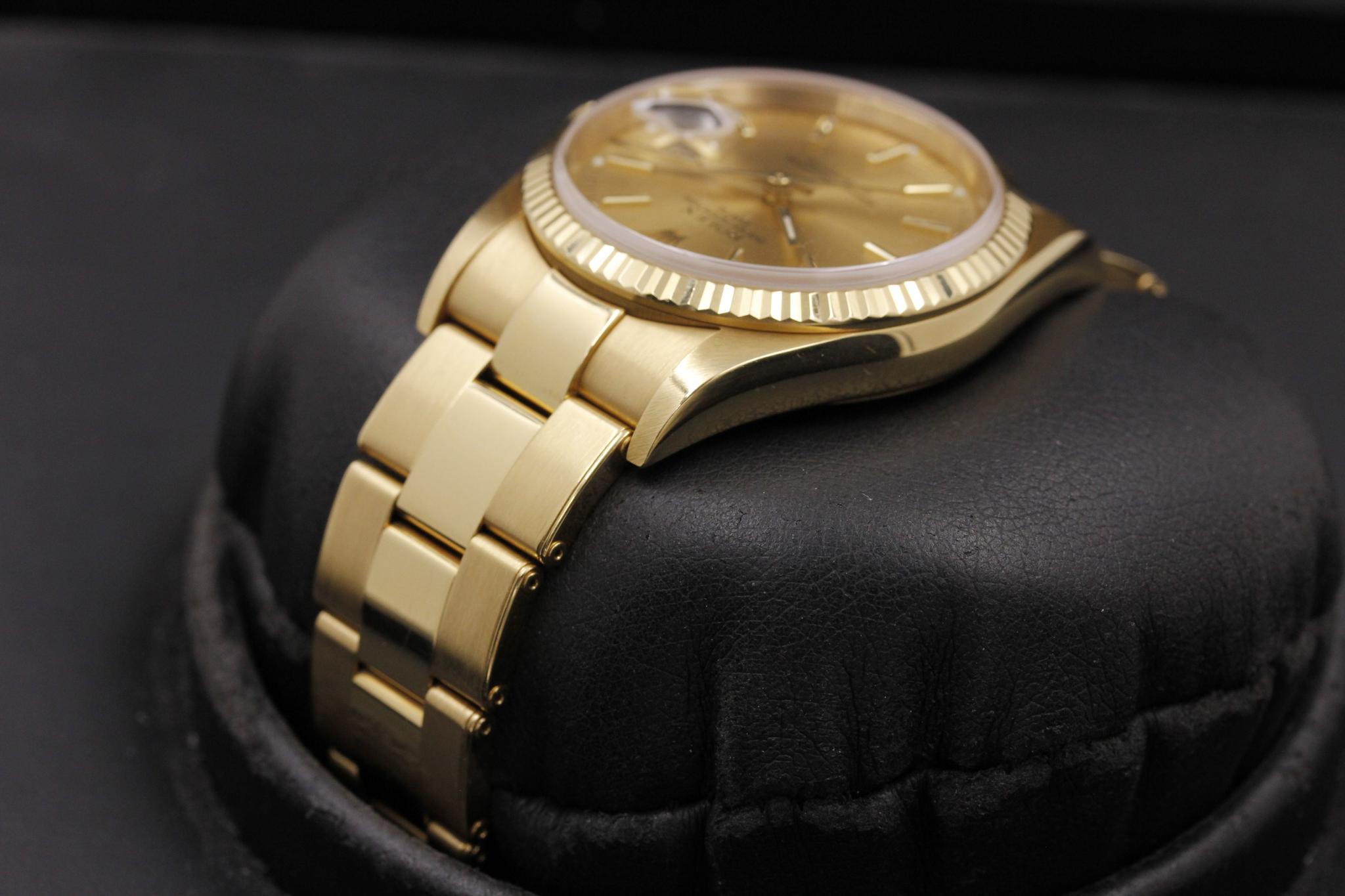 Watch Image 5