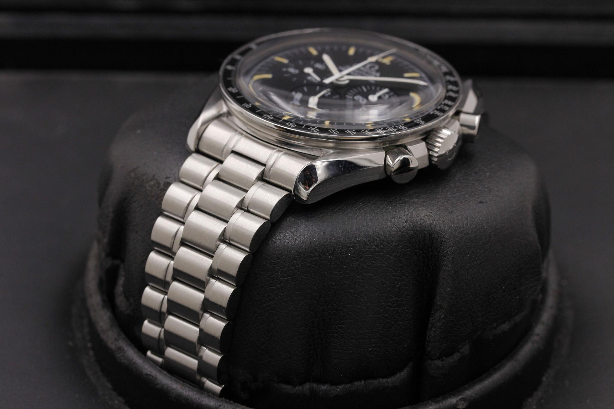 Watch Image 2