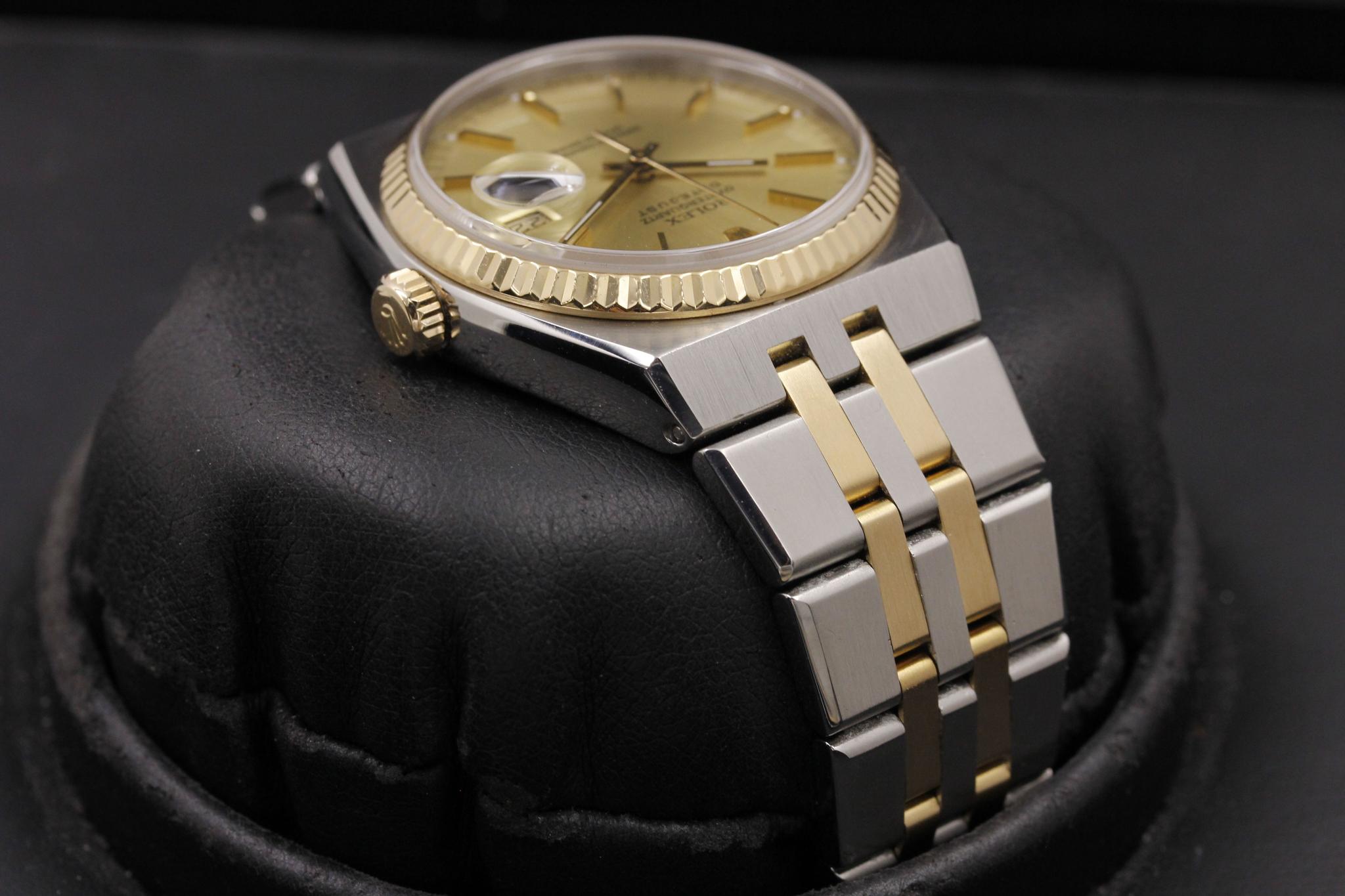 Watch Image 4